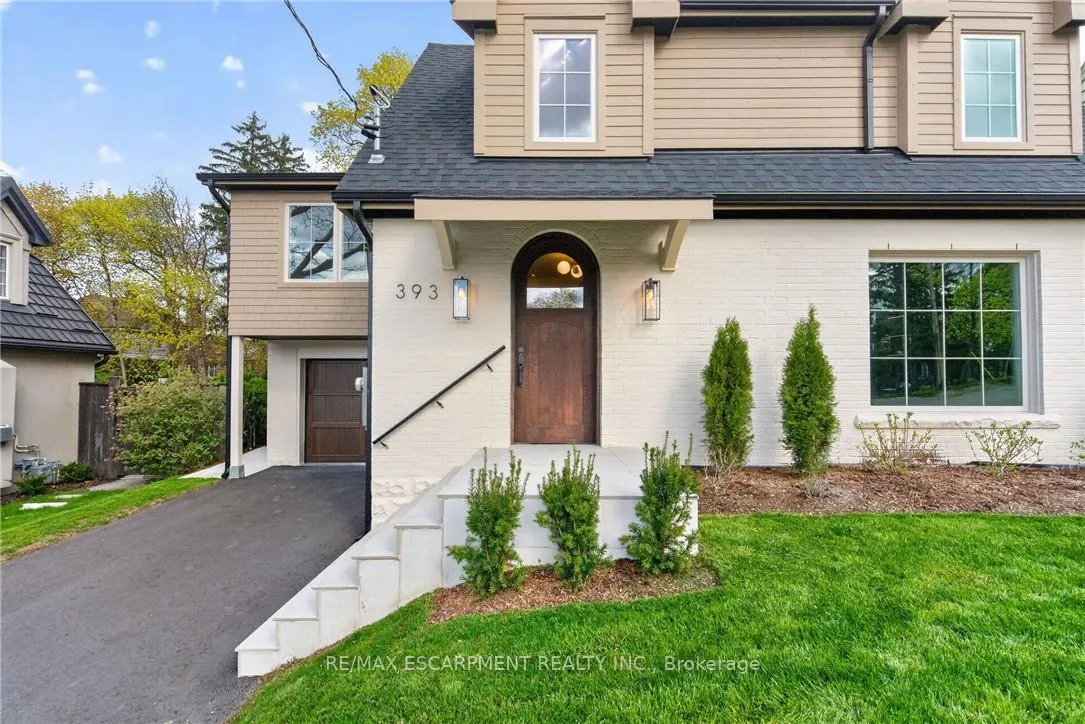 Photo 3 of 393 Hess Street S, Hamilton, Durand — HOMEH