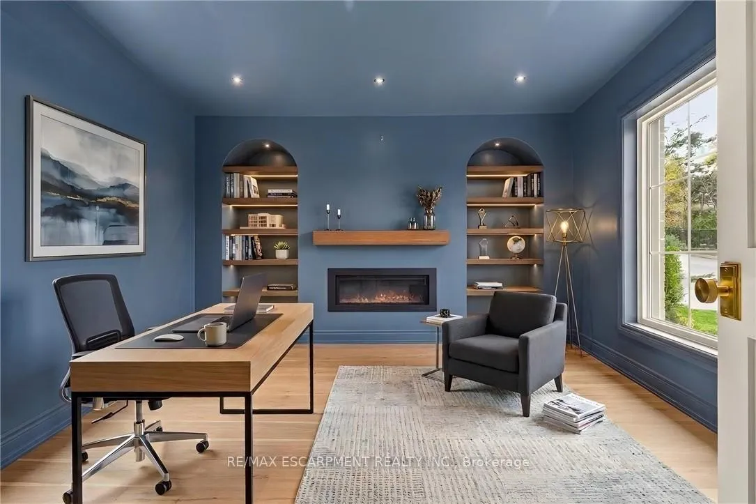 Photo 5 of 393 Hess Street S, Hamilton, Durand — HOMEH