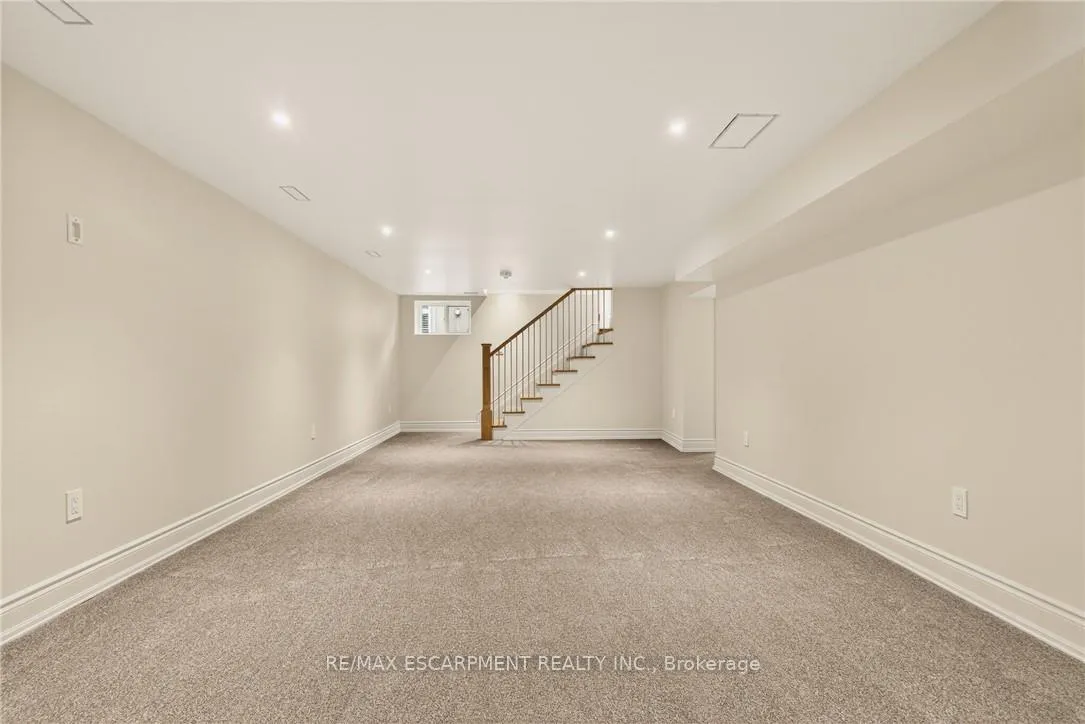 Photo 36 of 393 Hess Street S, Hamilton, Durand — HOMEH