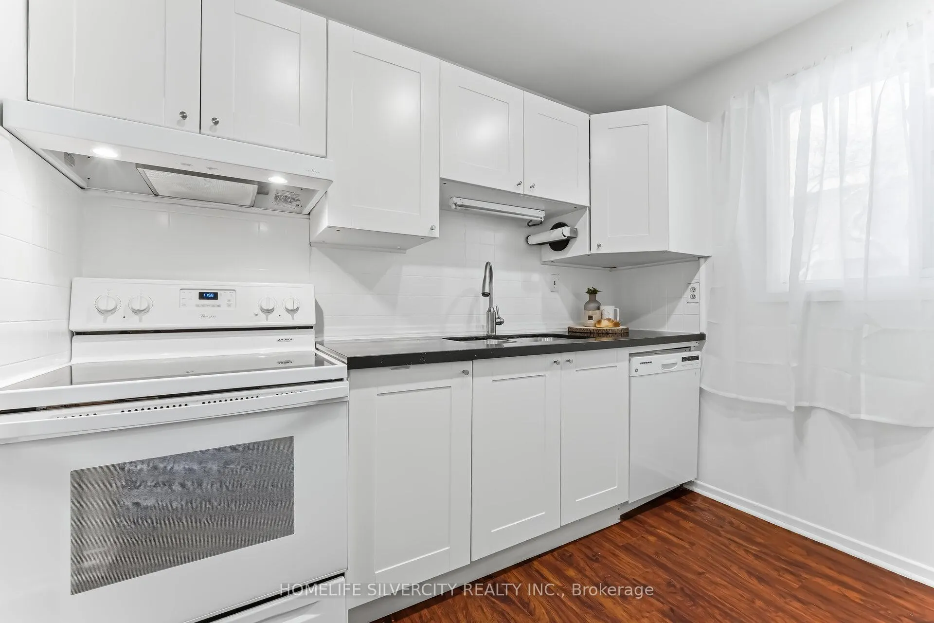 Photo 12 of Unit 100, 45 Hansen Road, Brampton, Madoc — HOMEH