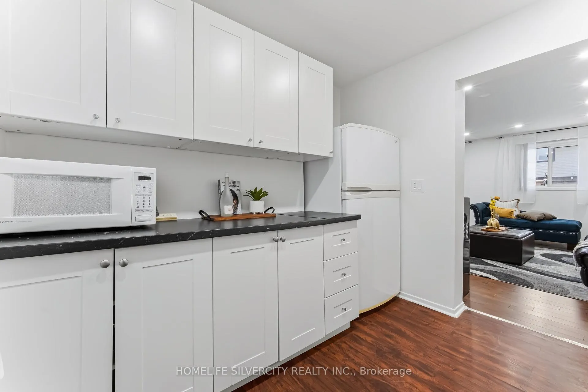 Photo 13 of Unit 100, 45 Hansen Road, Brampton, Madoc — HOMEH