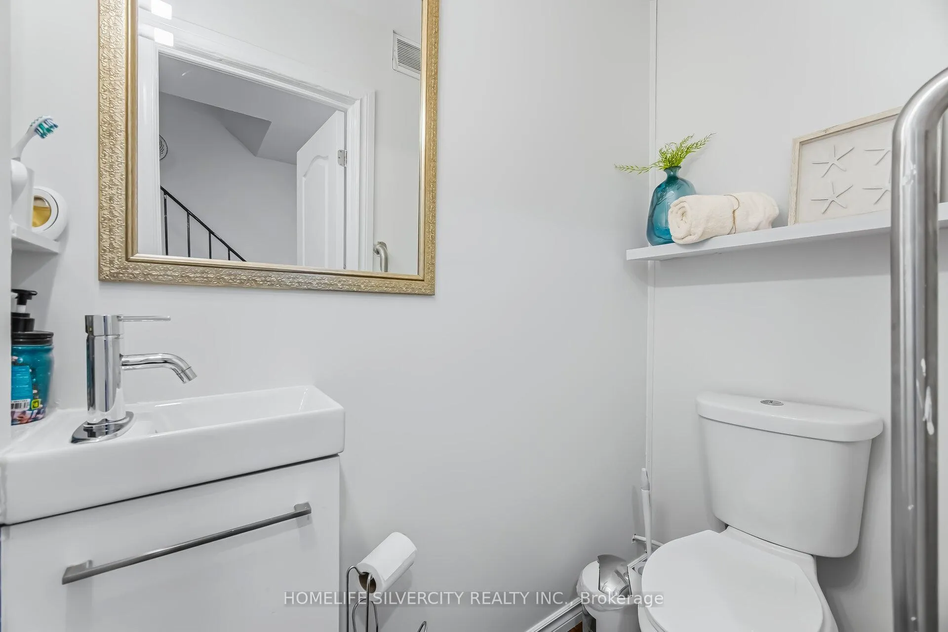 Photo 14 of Unit 100, 45 Hansen Road, Brampton, Madoc — HOMEH