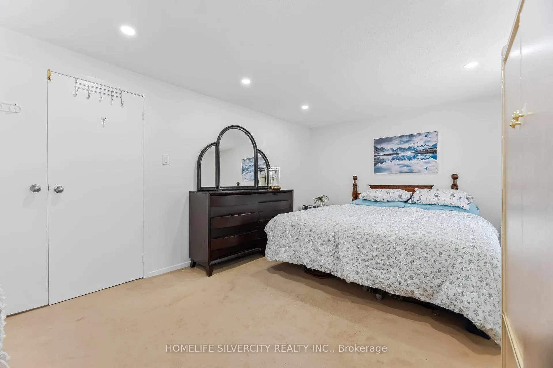 Photo 18 of Unit 100, 45 Hansen Road, Brampton, Madoc — HOMEH