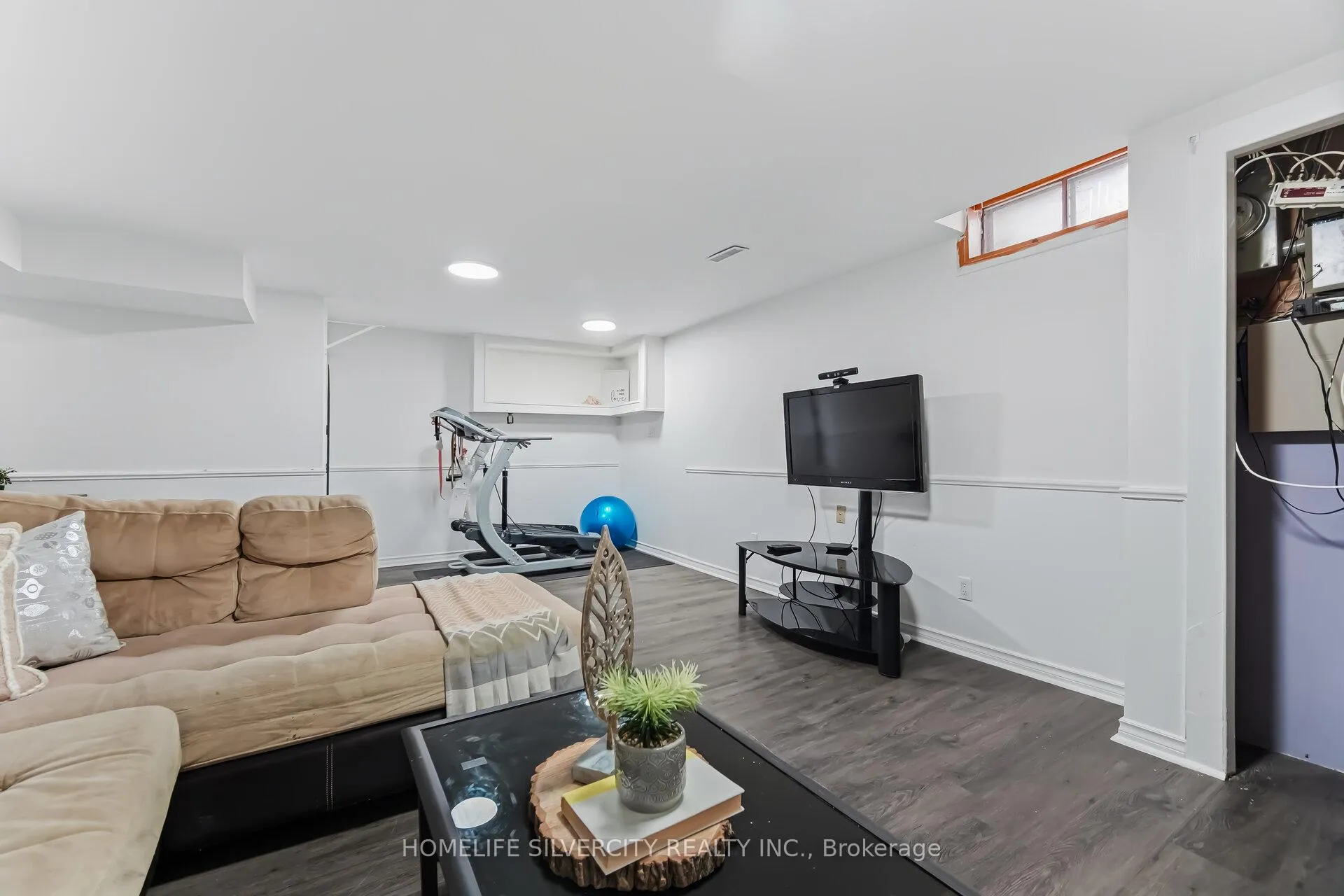 Photo 27 of Unit 100, 45 Hansen Road, Brampton, Madoc — HOMEH