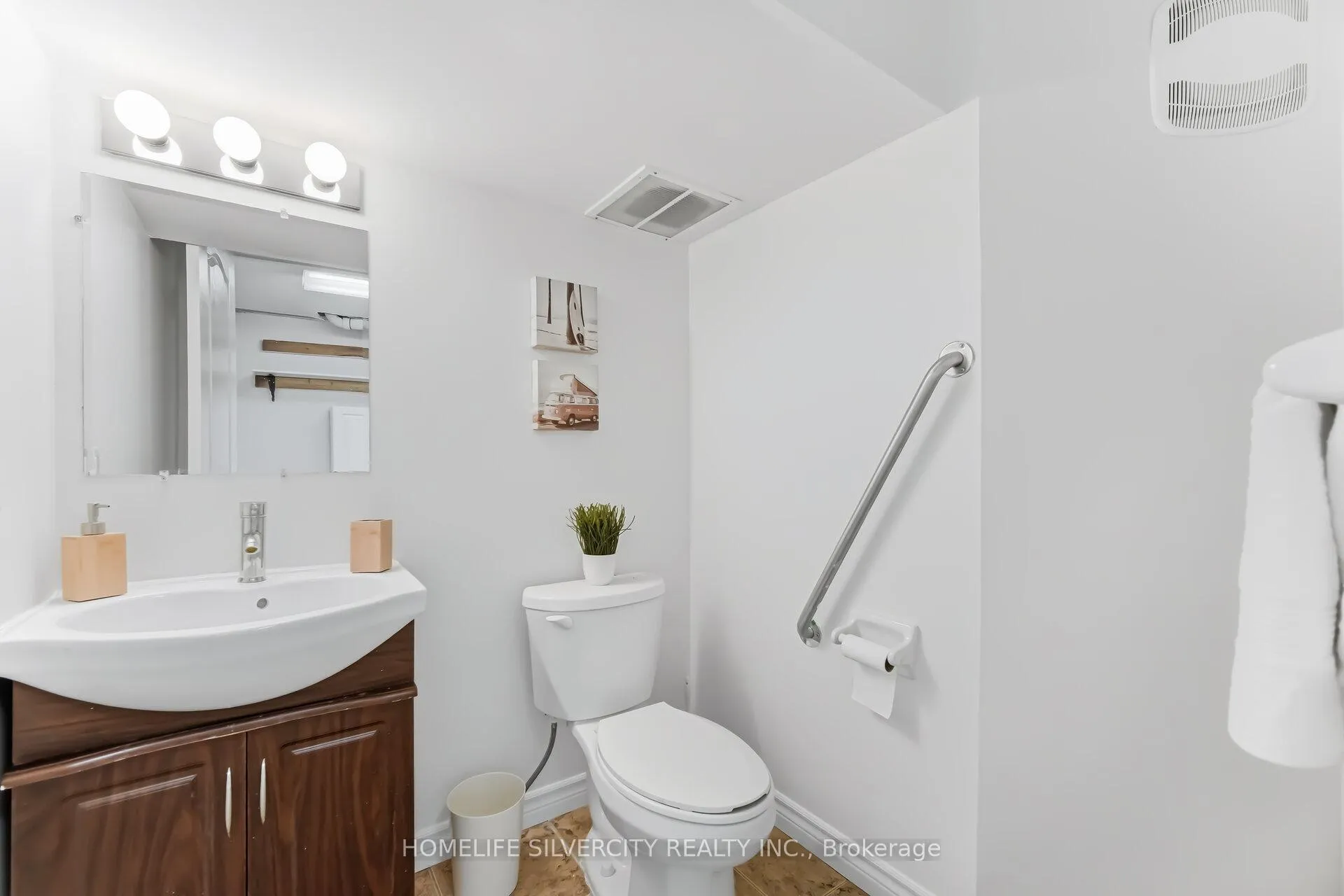Photo 29 of Unit 100, 45 Hansen Road, Brampton, Madoc — HOMEH
