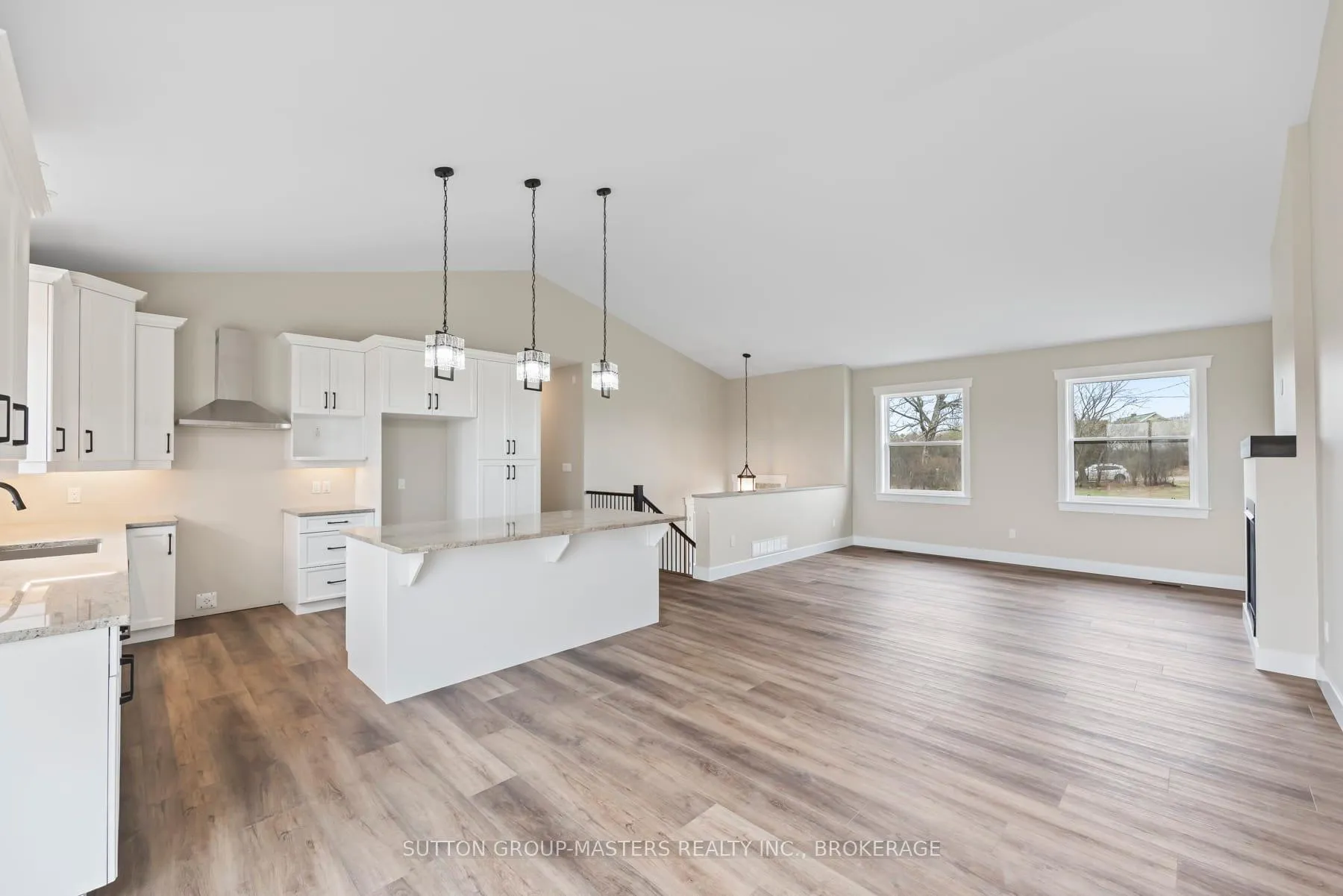 Photo 9 of 3893 Round Lake Road W, Frontenac, Frontenac South — HOMEH