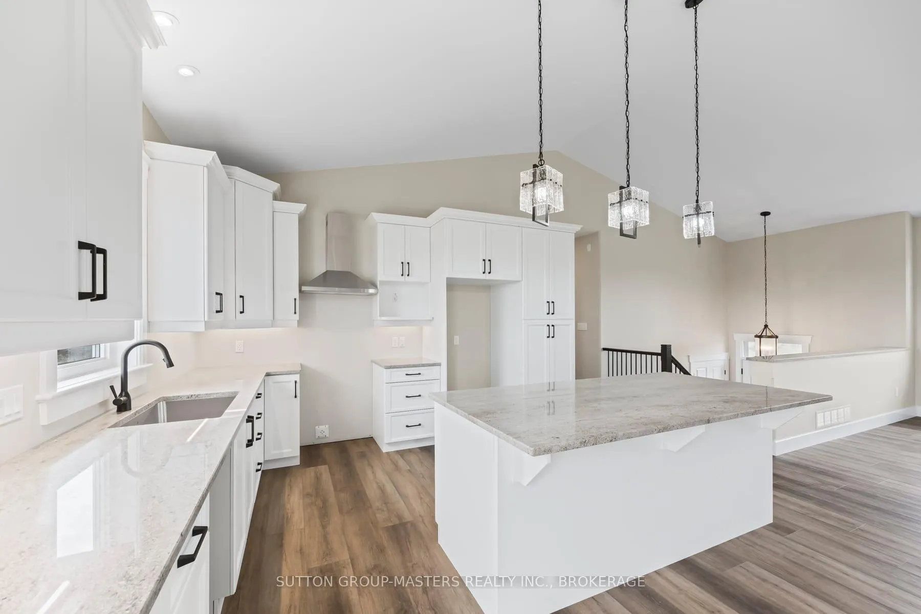 Photo 10 of 3893 Round Lake Road W, Frontenac, Frontenac South — HOMEH