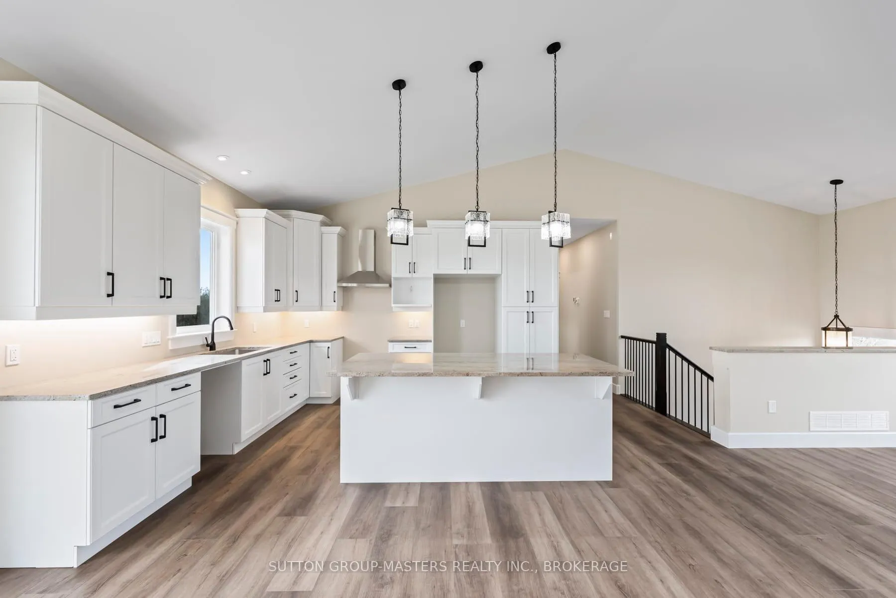Photo 11 of 3893 Round Lake Road W, Frontenac, Frontenac South — HOMEH