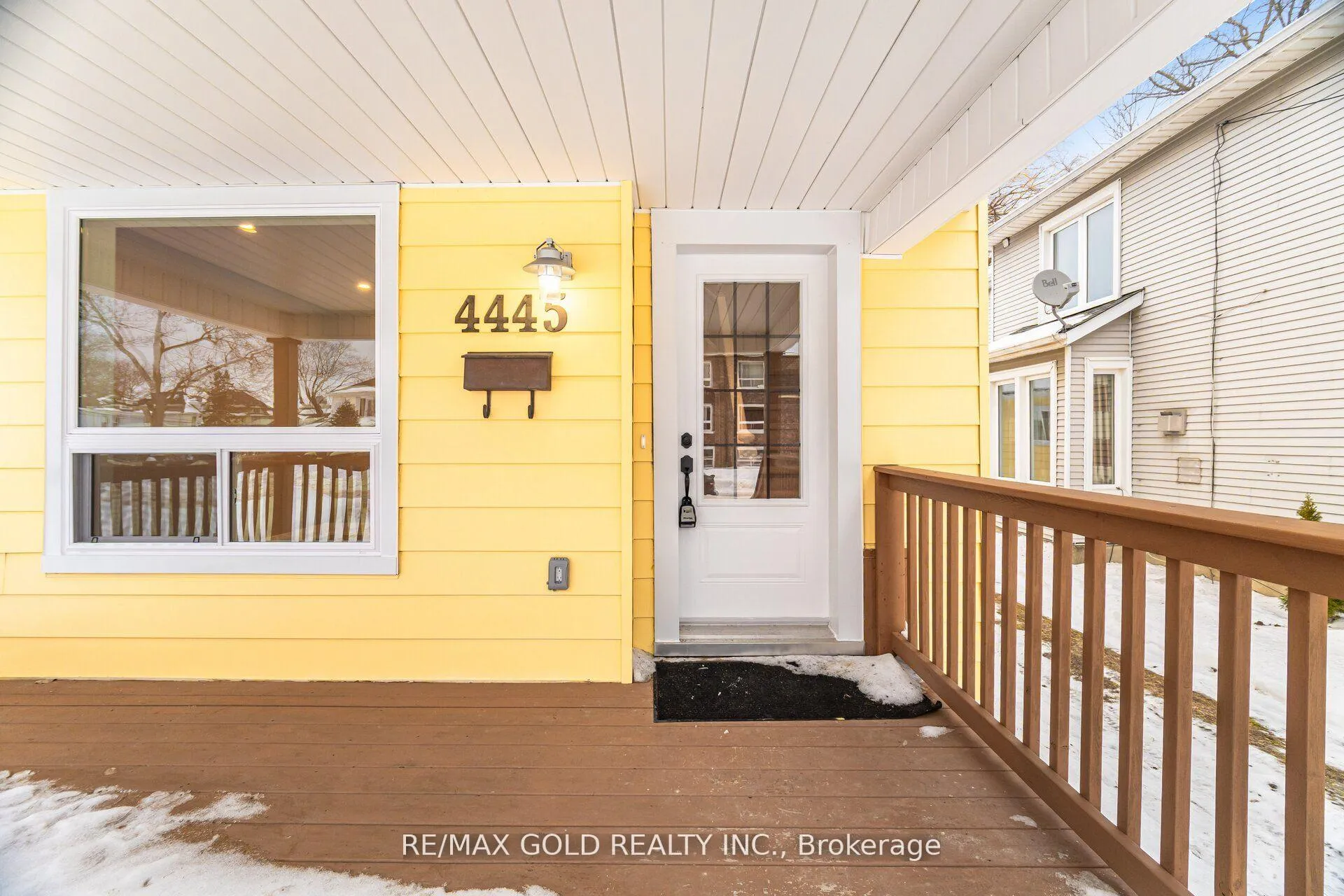 Photo 8 of 4445 Simcoe Street, Niagara Falls, Downtown — HOMEH