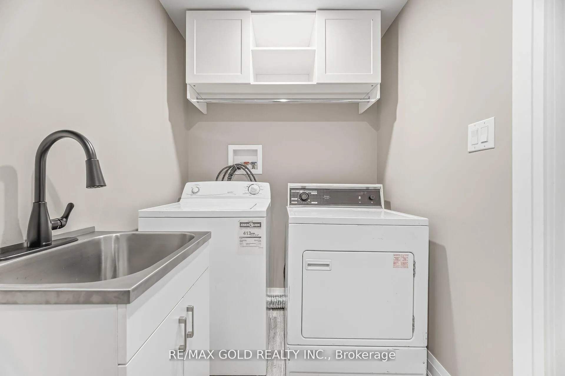 Photo 25 of 4445 Simcoe Street, Niagara Falls, Downtown — HOMEH