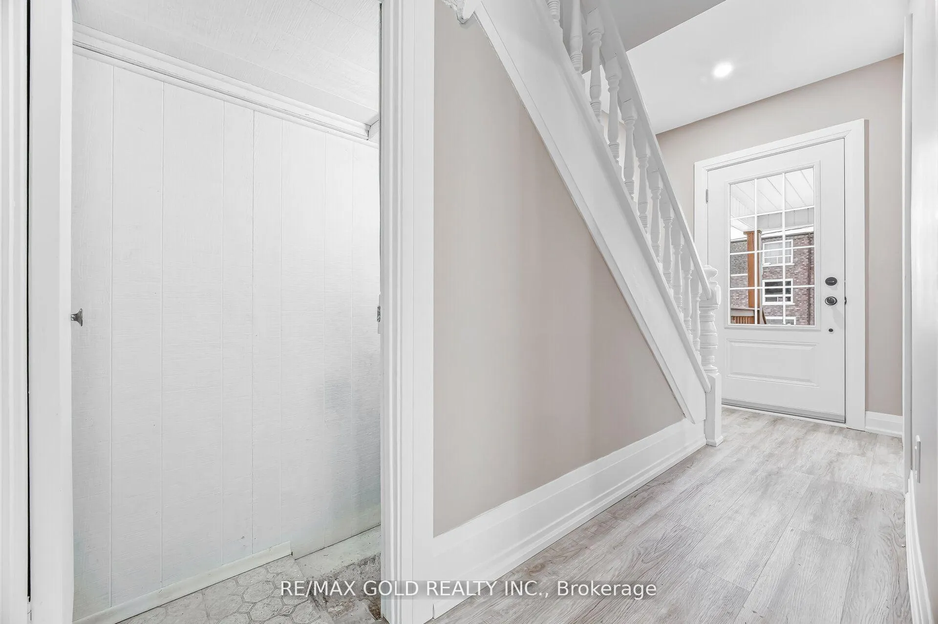 Photo 35 of 4445 Simcoe Street, Niagara Falls, Downtown — HOMEH