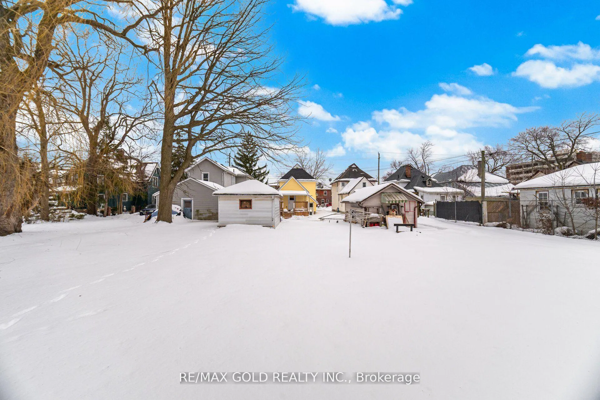 Photo 46 of 4445 Simcoe Street, Niagara Falls, Downtown — HOMEH