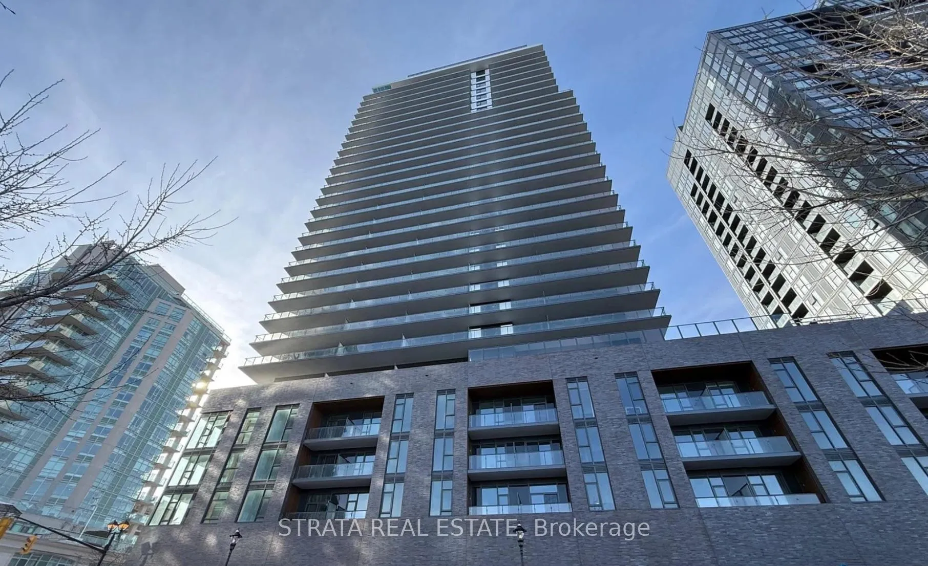 Front of Unit 1610, 2075 Lakeshore Road