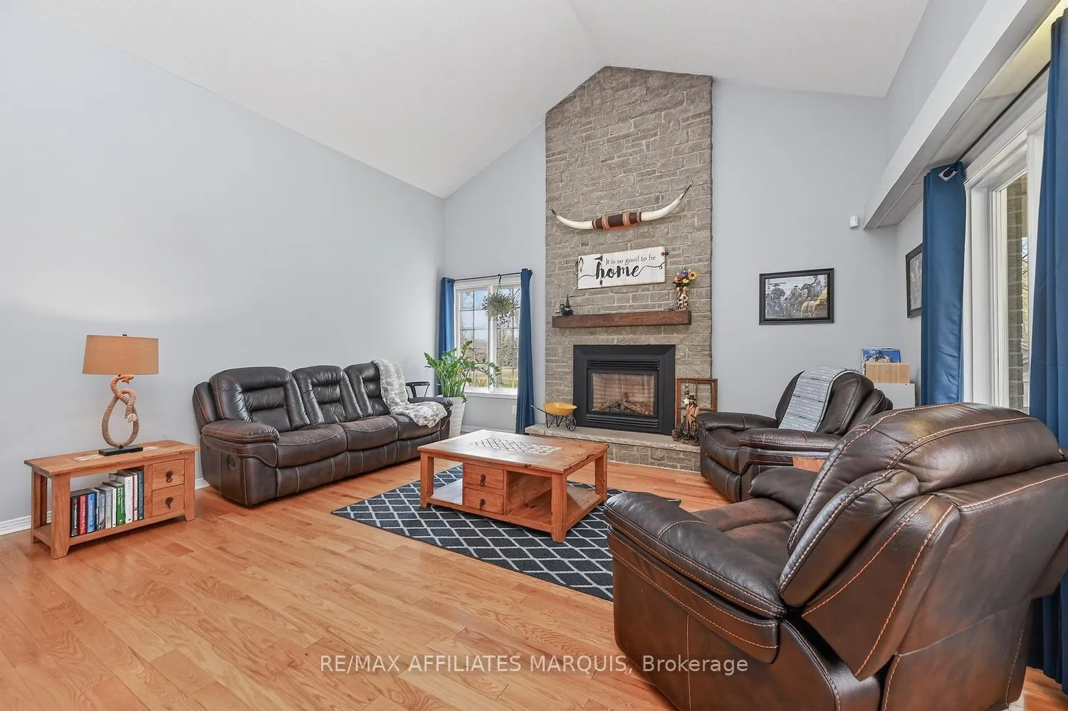 Photo 10 of 8 Tudor Circle, Rideau Lakes, Rideau Lakes (South Elmsley) Twp — HOMEH