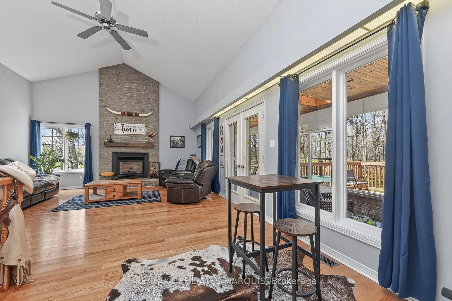 Photo 11 of 8 Tudor Circle, Rideau Lakes, Rideau Lakes (South Elmsley) Twp — HOMEH
