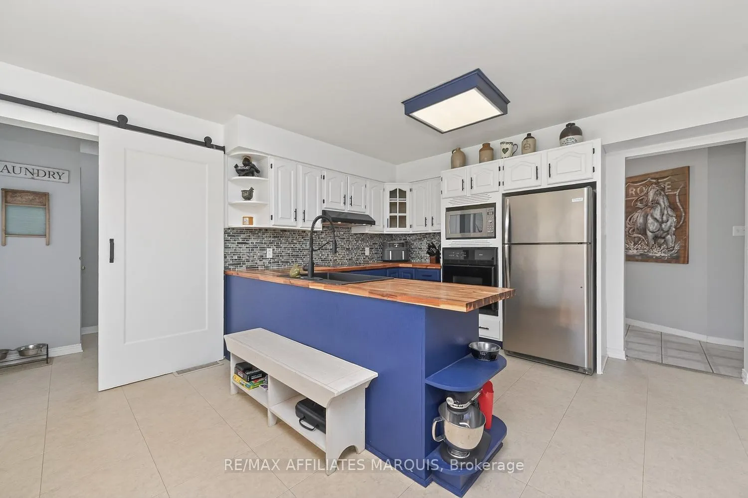 Photo 13 of 8 Tudor Circle, Rideau Lakes, Rideau Lakes (South Elmsley) Twp — HOMEH
