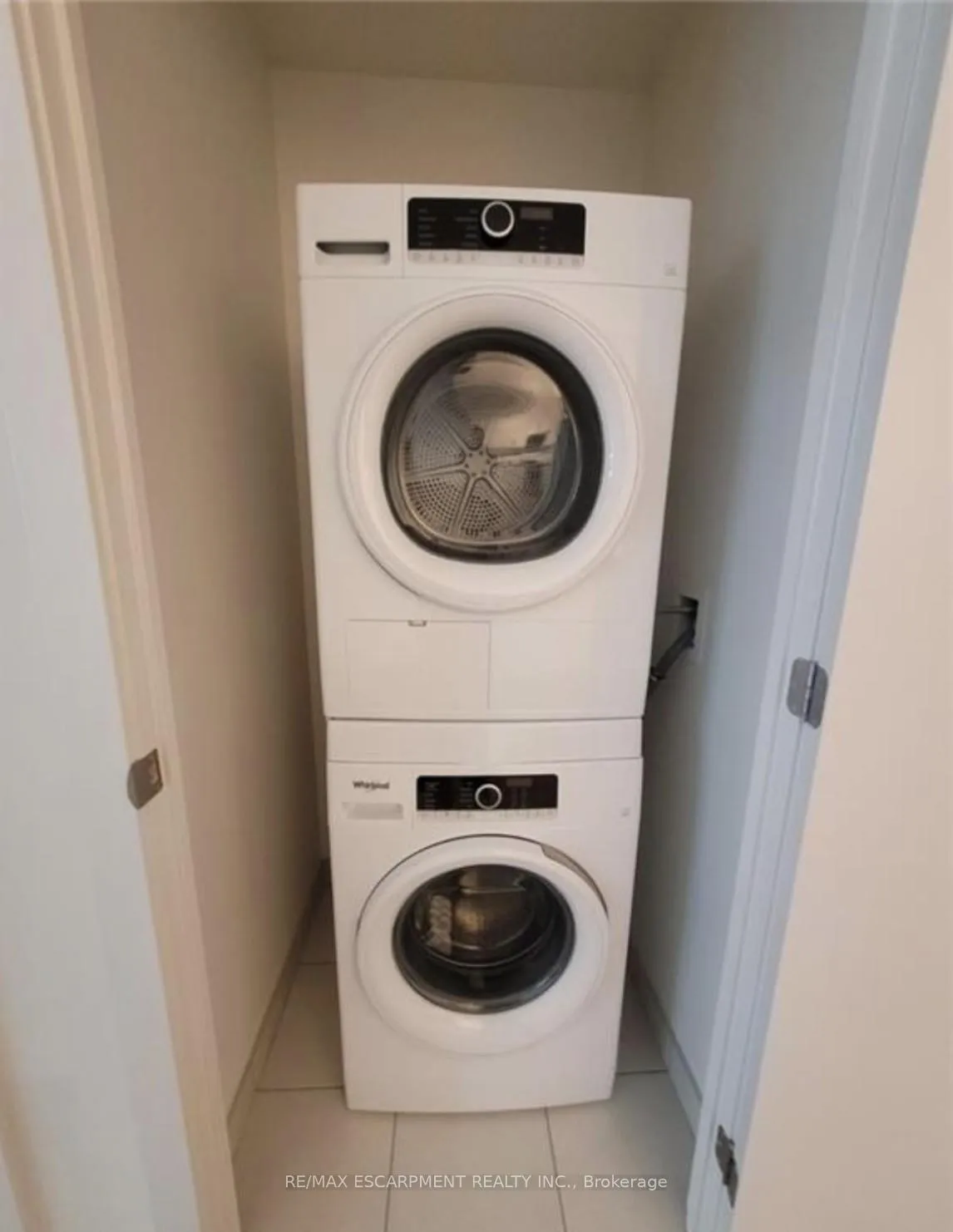 Photo 9 of Unit 1109, 212 King William Street, Hamilton, Beasley — HOMEH