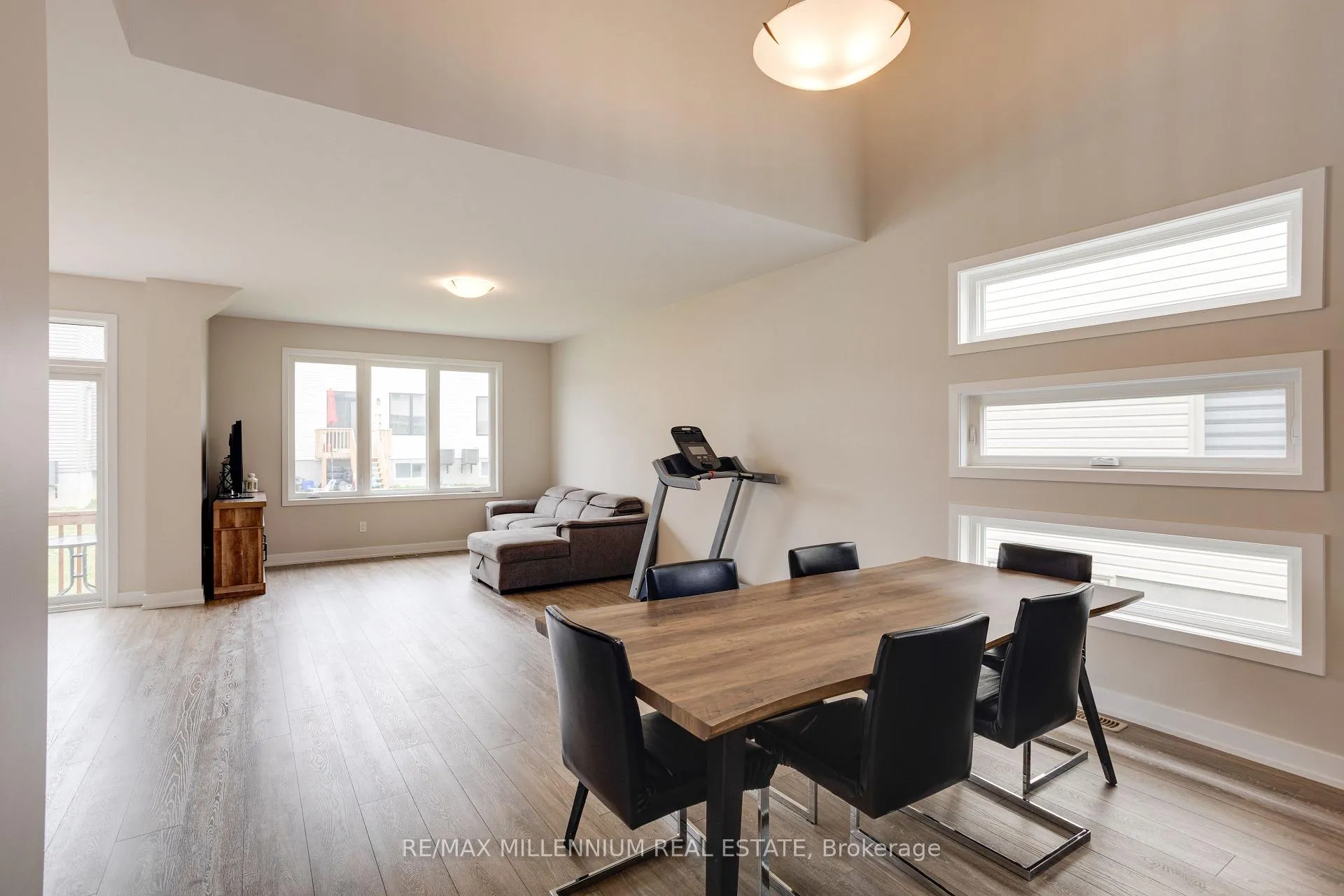 Photo 7 of 264 O'Donovan Drive, Carleton Place — HOMEH