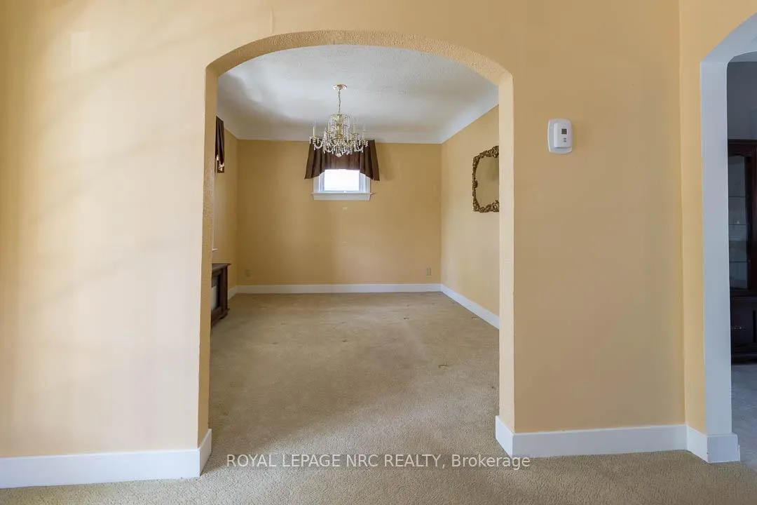 Photo 7 of 248 Wallace Avenue S, Welland, Lincoln/Crowland — HOMEH