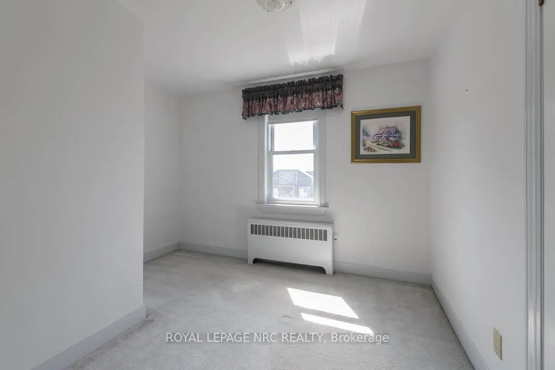 Photo 17 of 248 Wallace Avenue S, Welland, Lincoln/Crowland — HOMEH