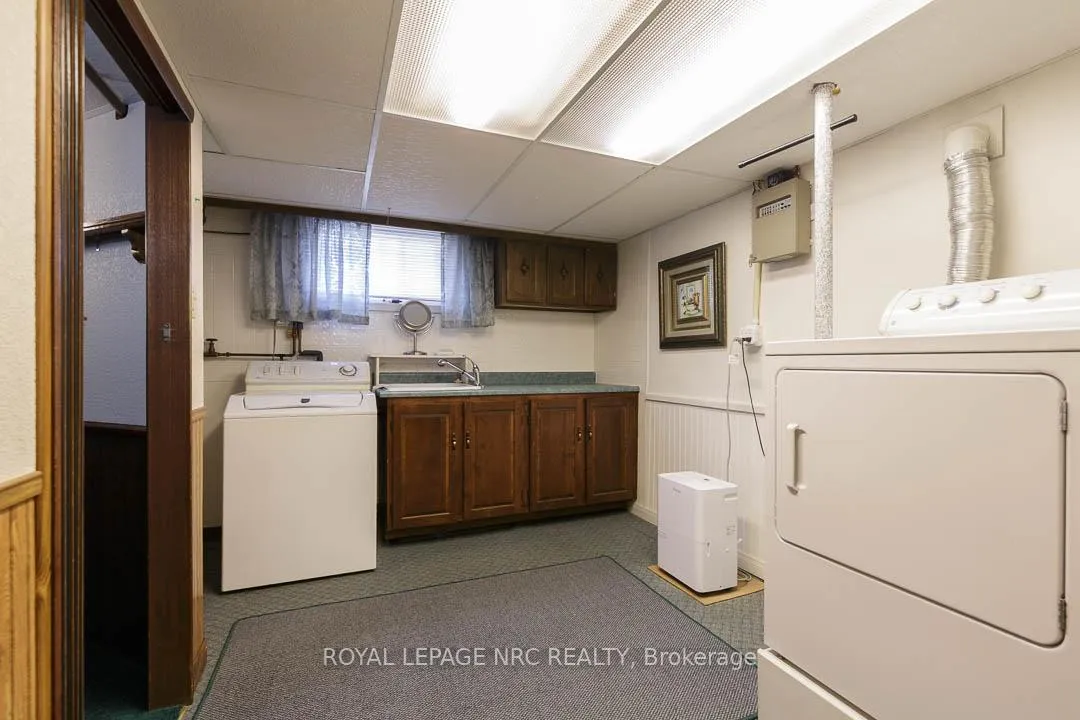 Photo 30 of 248 Wallace Avenue S, Welland, Lincoln/Crowland — HOMEH