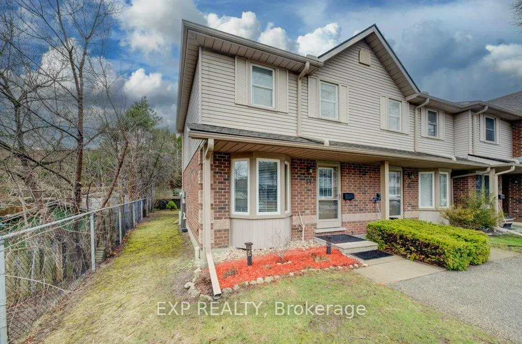 Photo 3 of Unit 34, 180 Marksam Road, Guelph, Willow West/Sugarbush/West Acres — HOMEH
