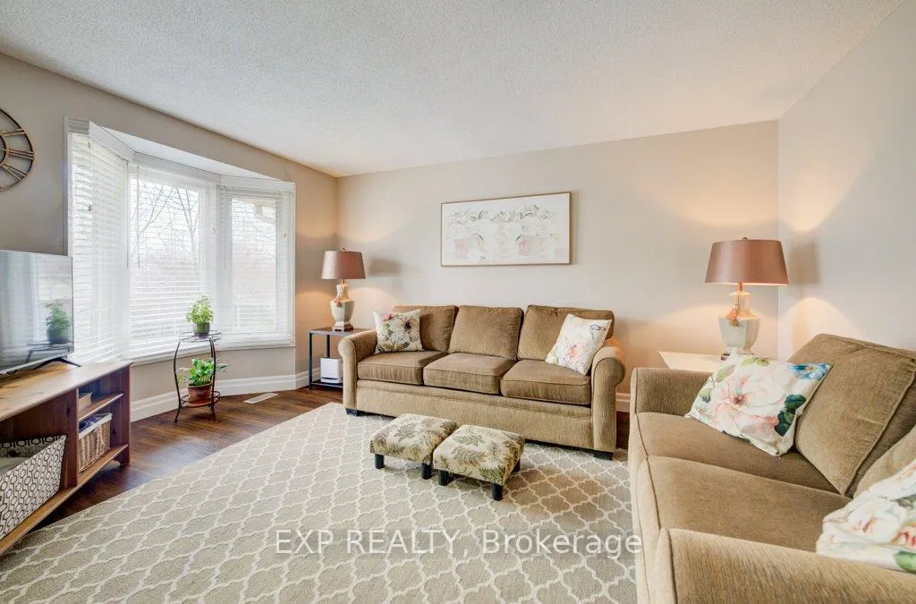 Photo 6 of Unit 34, 180 Marksam Road, Guelph, Willow West/Sugarbush/West Acres — HOMEH