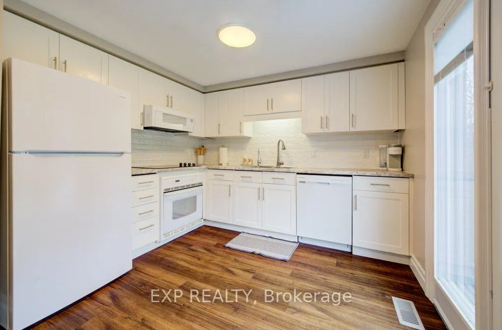 Photo 11 of Unit 34, 180 Marksam Road, Guelph, Willow West/Sugarbush/West Acres — HOMEH