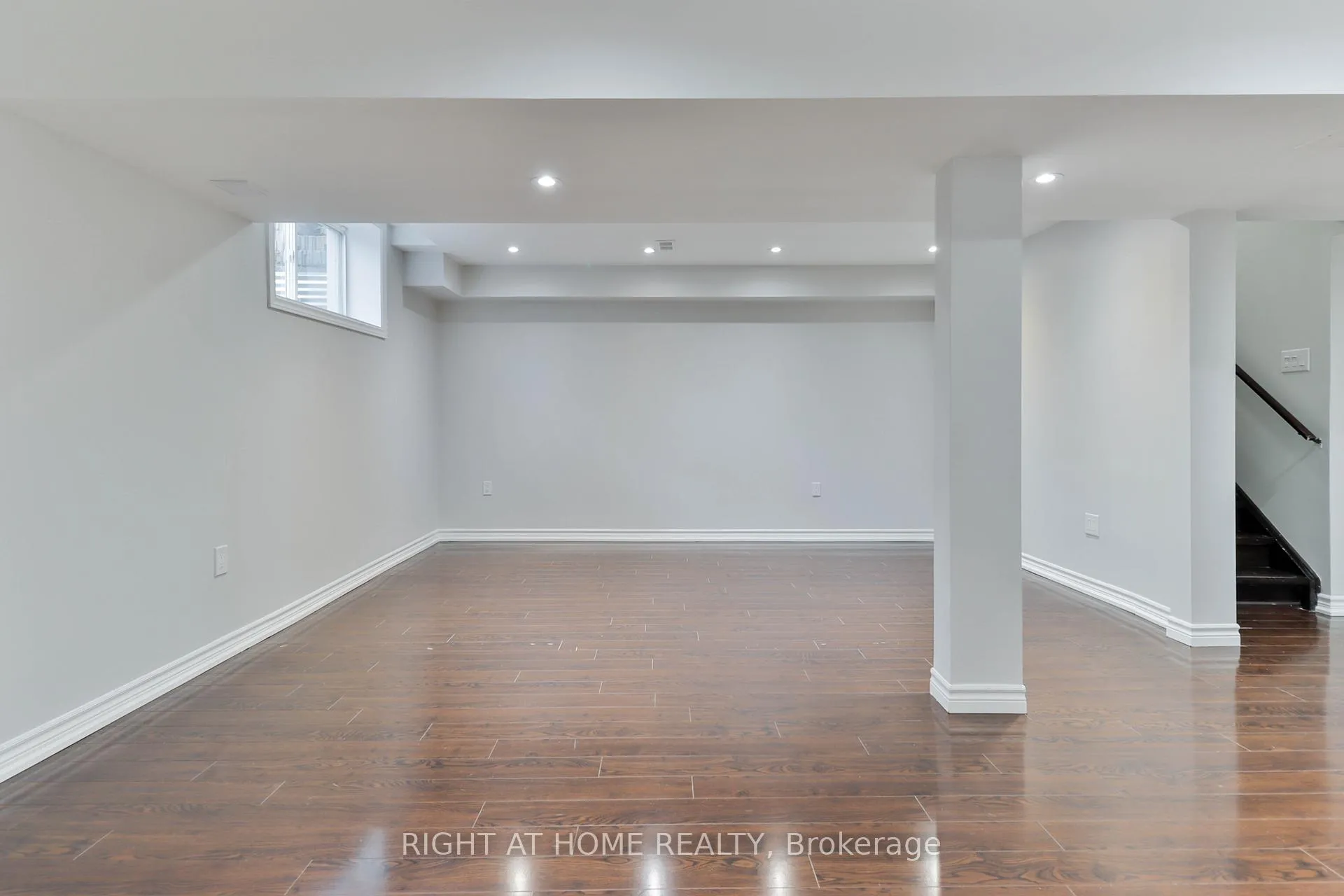 Photo 12 of Unit Bsmt, 186 Cosgrove Drive, Oshawa, Windfields — HOMEH