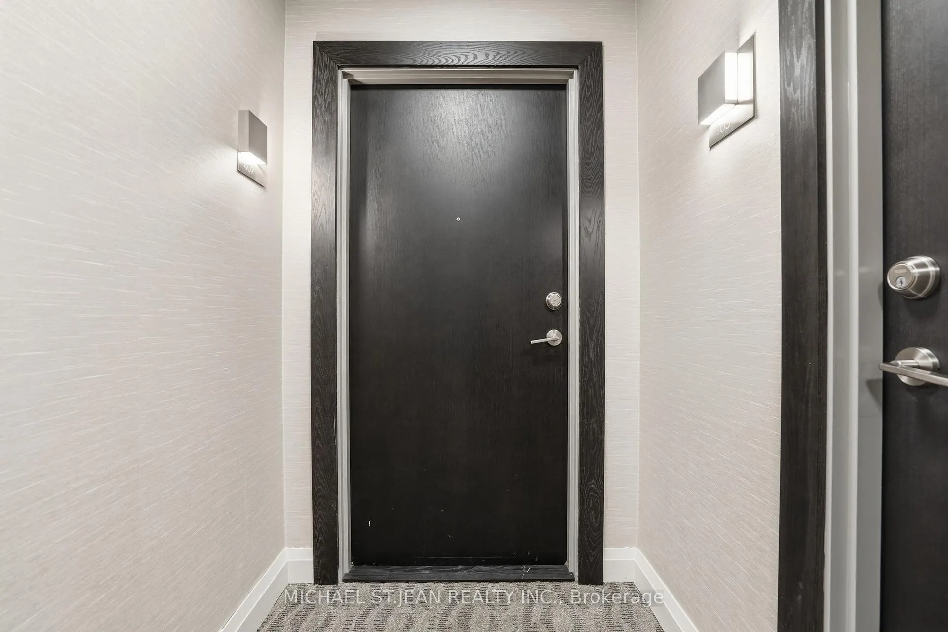 Photo 6 of Unit 402, 385 Winston Road, Grimsby, Grimsby Beach — HOMEH