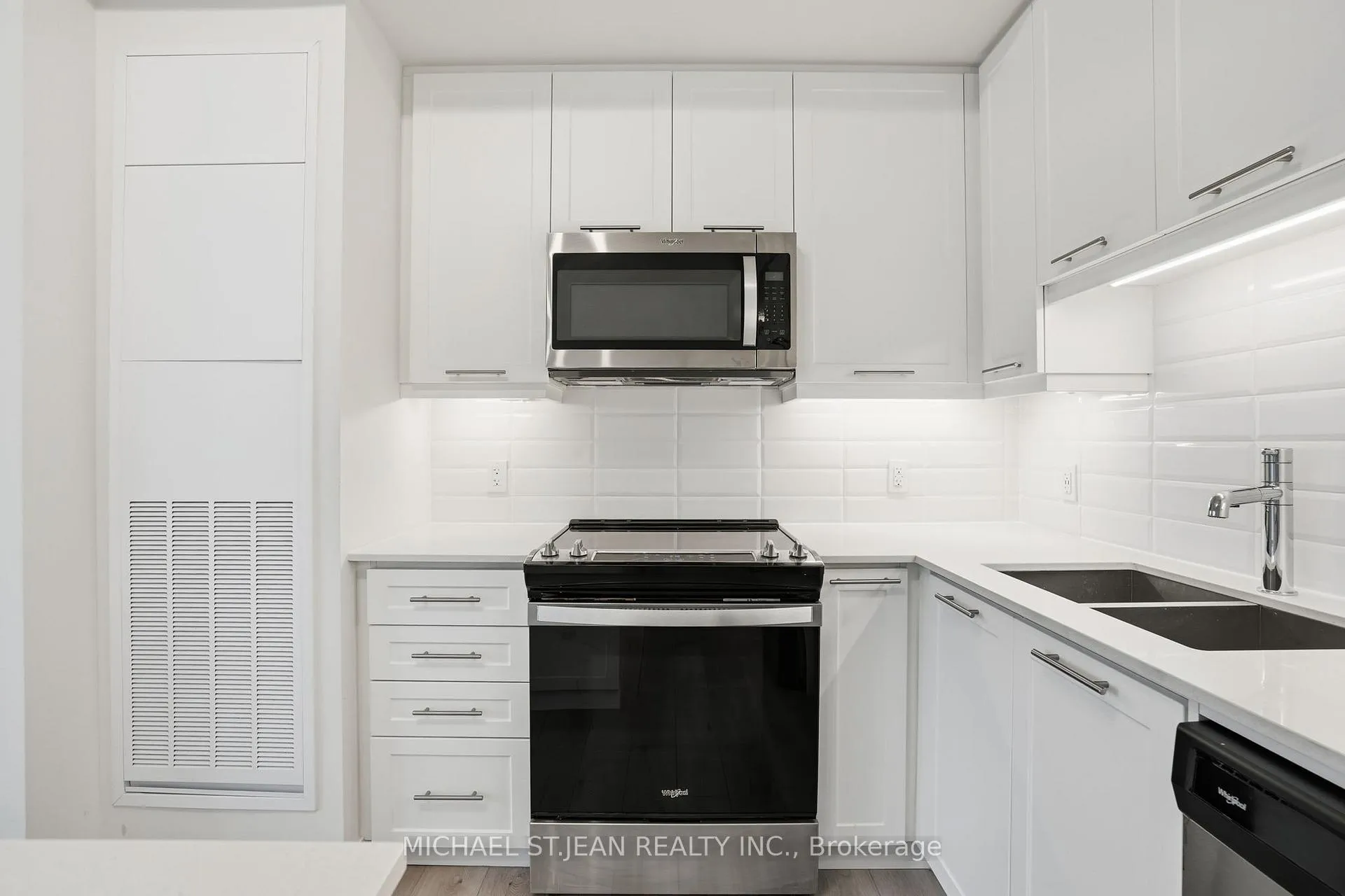 Photo 12 of Unit 402, 385 Winston Road, Grimsby, Grimsby Beach — HOMEH