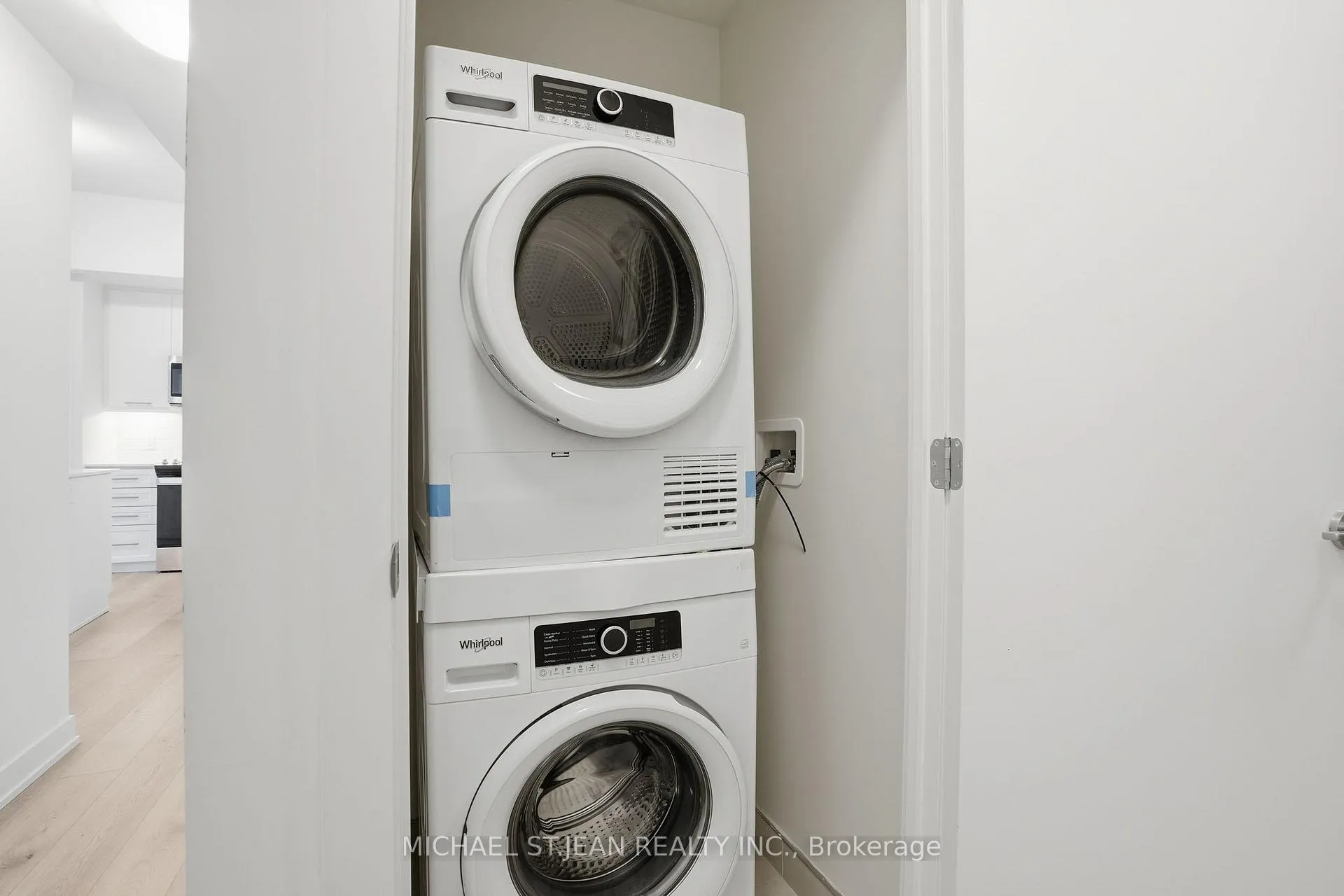 Photo 25 of Unit 402, 385 Winston Road, Grimsby, Grimsby Beach — HOMEH