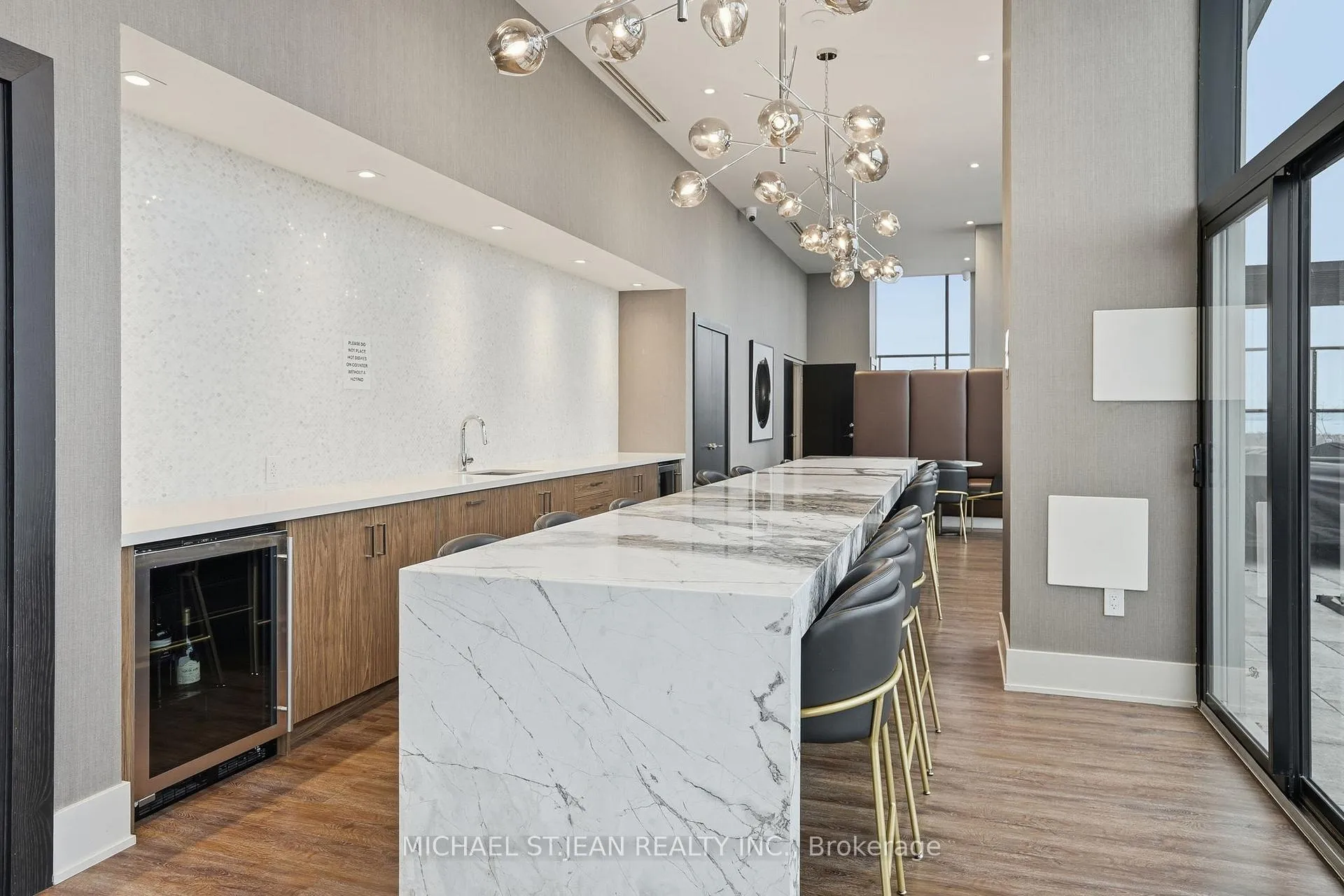 Photo 32 of Unit 402, 385 Winston Road, Grimsby, Grimsby Beach — HOMEH