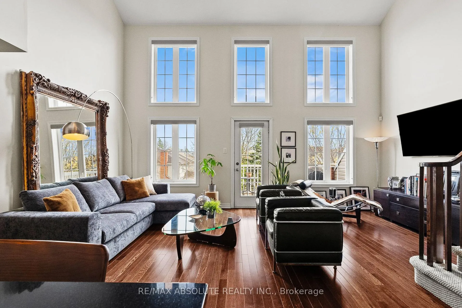 Photo 5 of 52 Edenvale Drive, Ottawa, Kanata - Beaverbrook — HOMEH