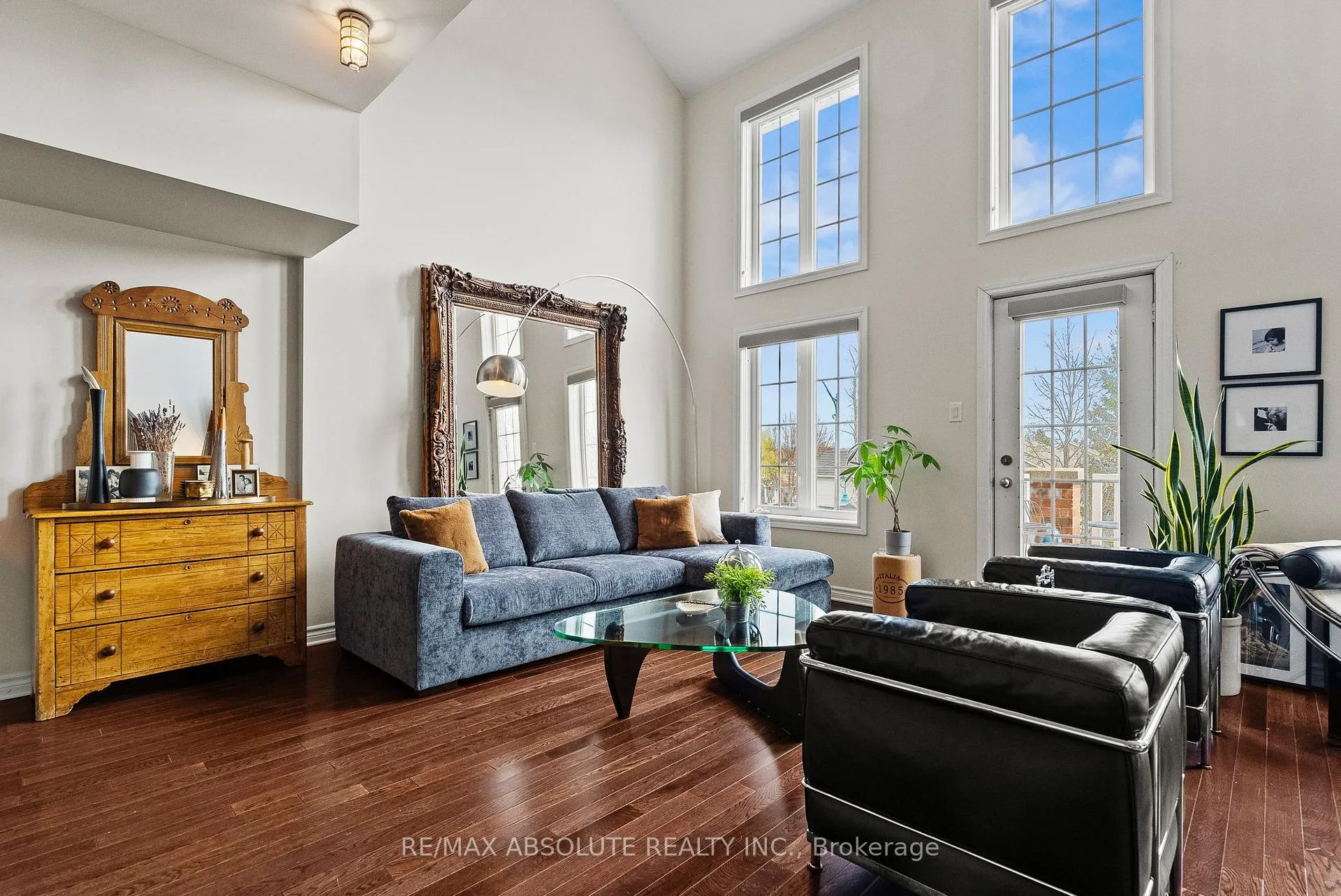 Photo 10 of 52 Edenvale Drive, Ottawa, Kanata - Beaverbrook — HOMEH
