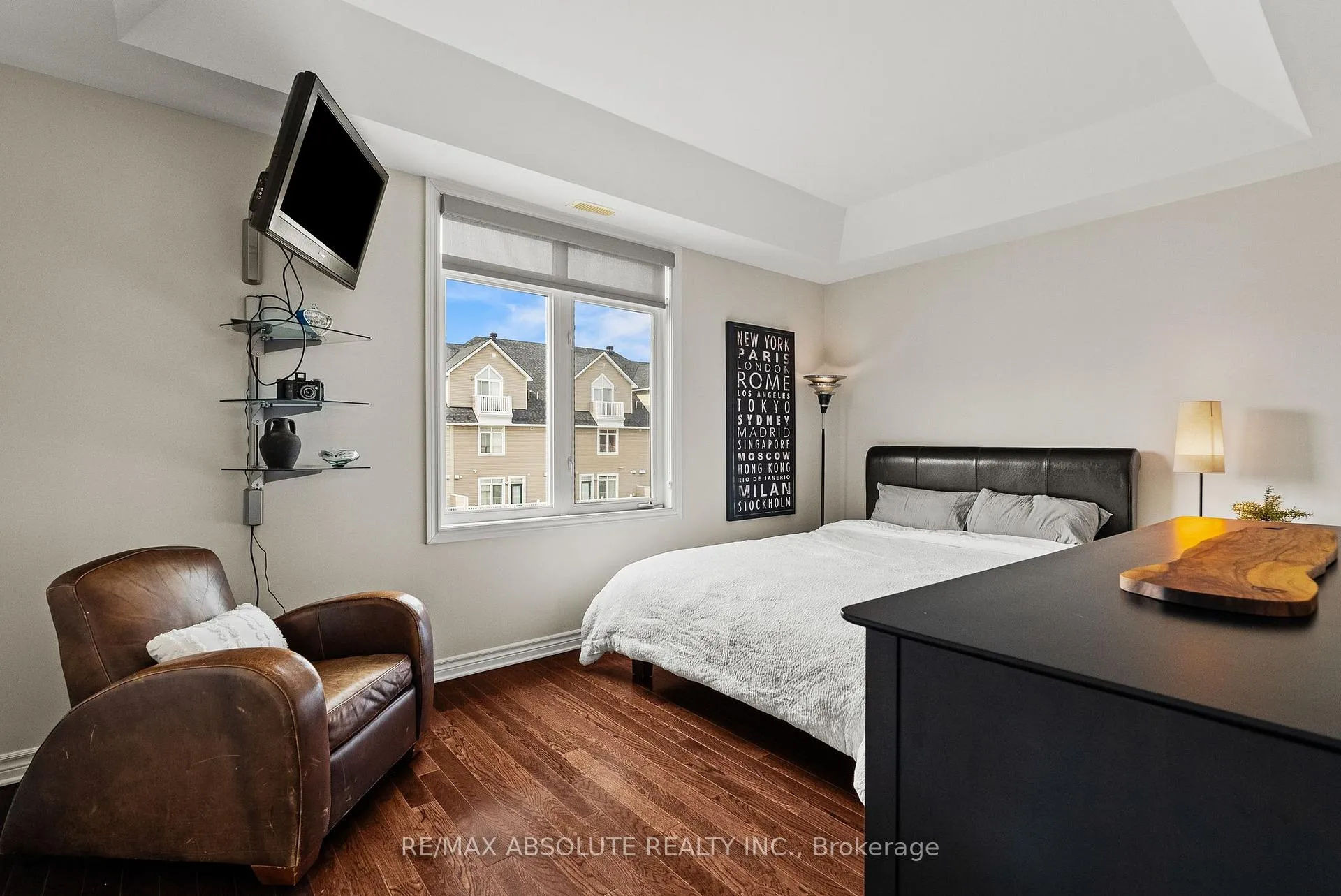 Photo 18 of 52 Edenvale Drive, Ottawa, Kanata - Beaverbrook — HOMEH