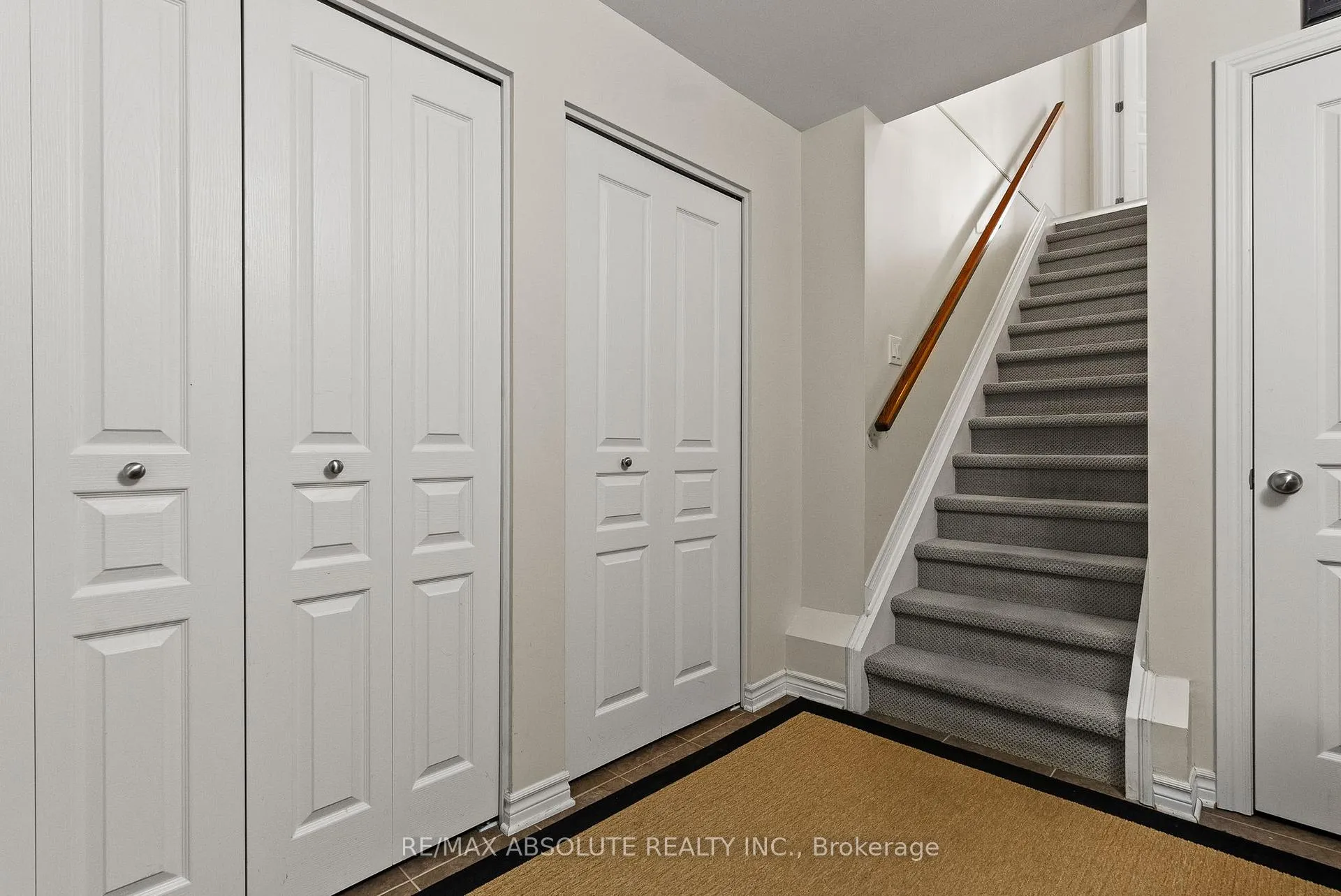 Photo 36 of 52 Edenvale Drive, Ottawa, Kanata - Beaverbrook — HOMEH