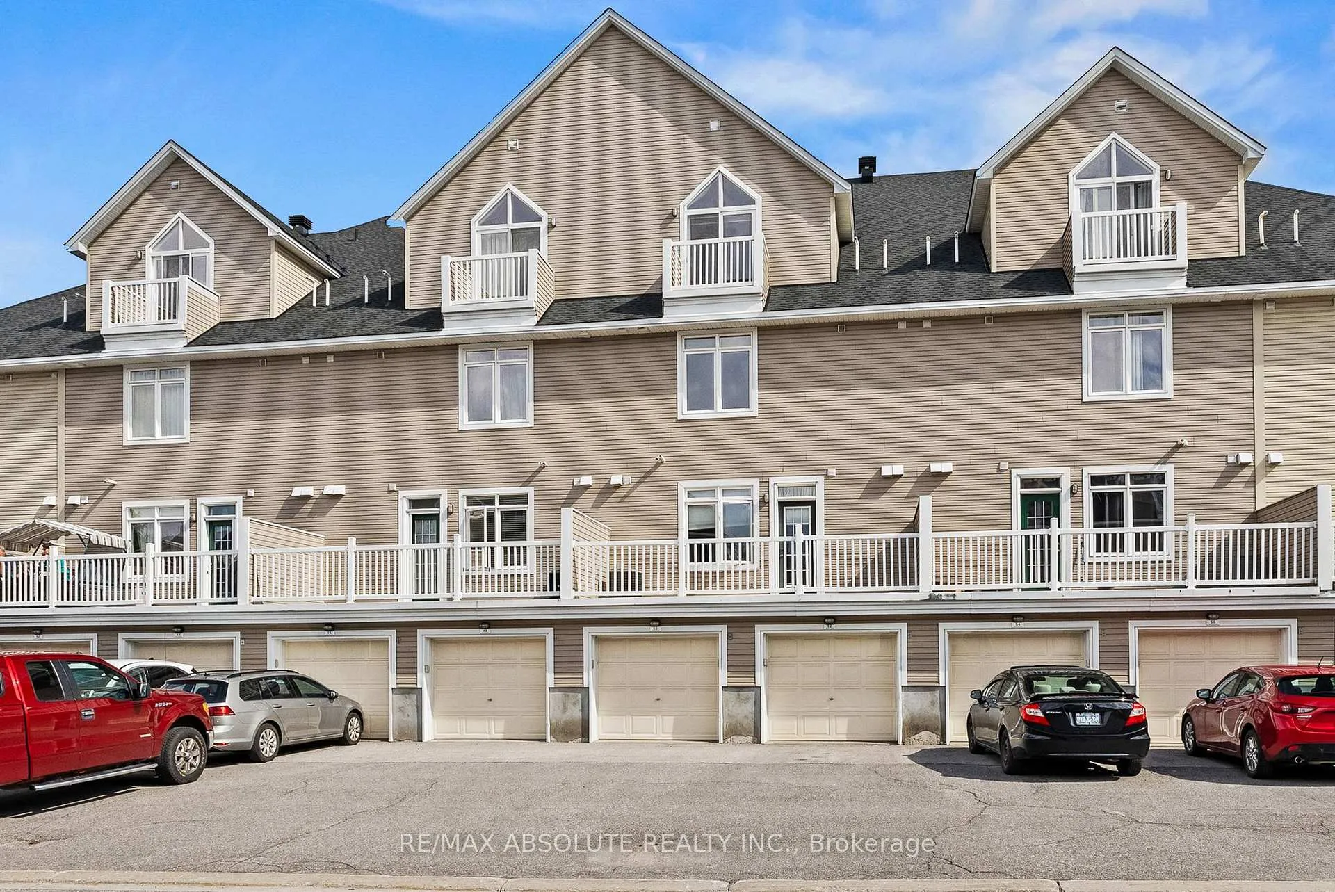 Photo 38 of 52 Edenvale Drive, Ottawa, Kanata - Beaverbrook — HOMEH