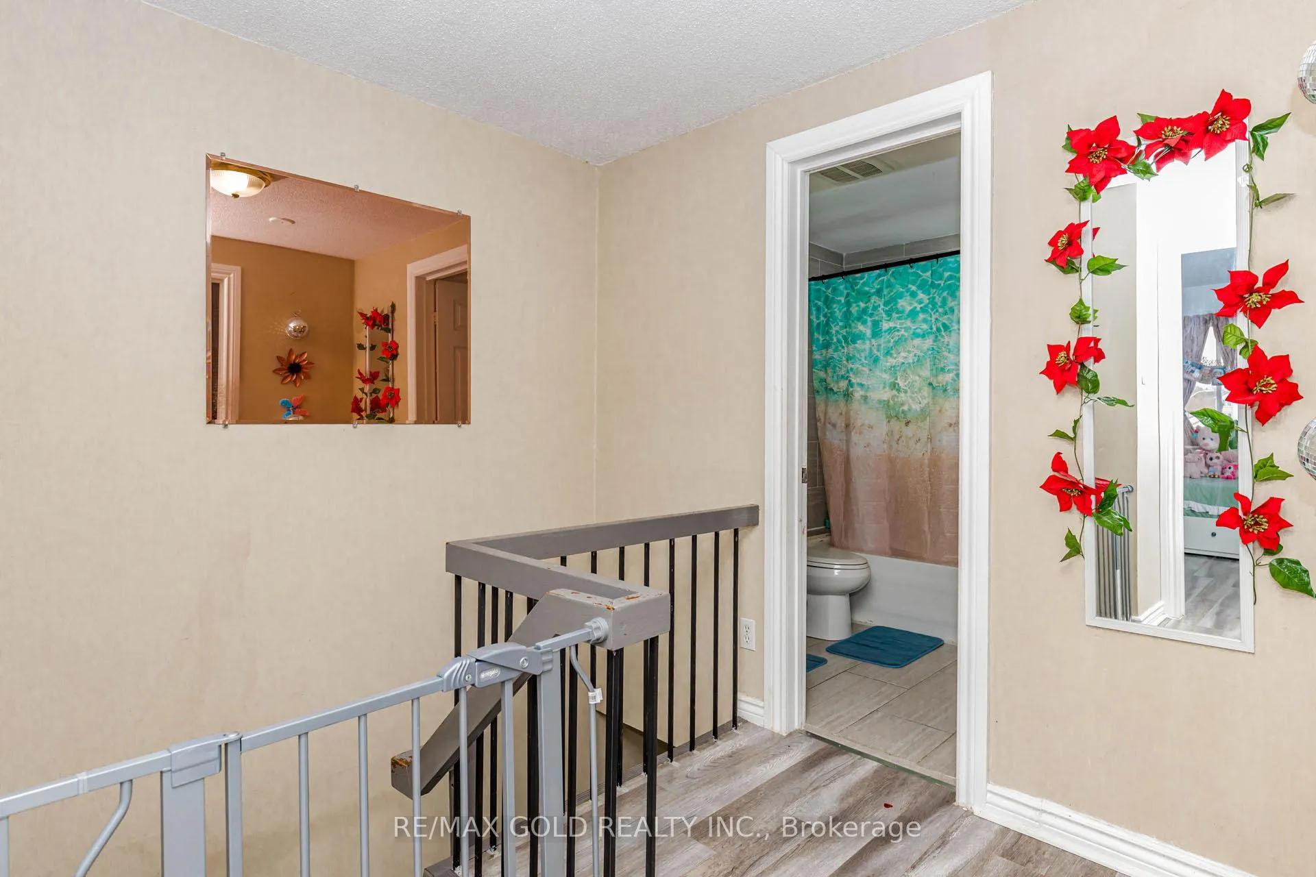 Photo 21 of 27 Fanshawe Drive, Brampton, Heart Lake West — HOMEH