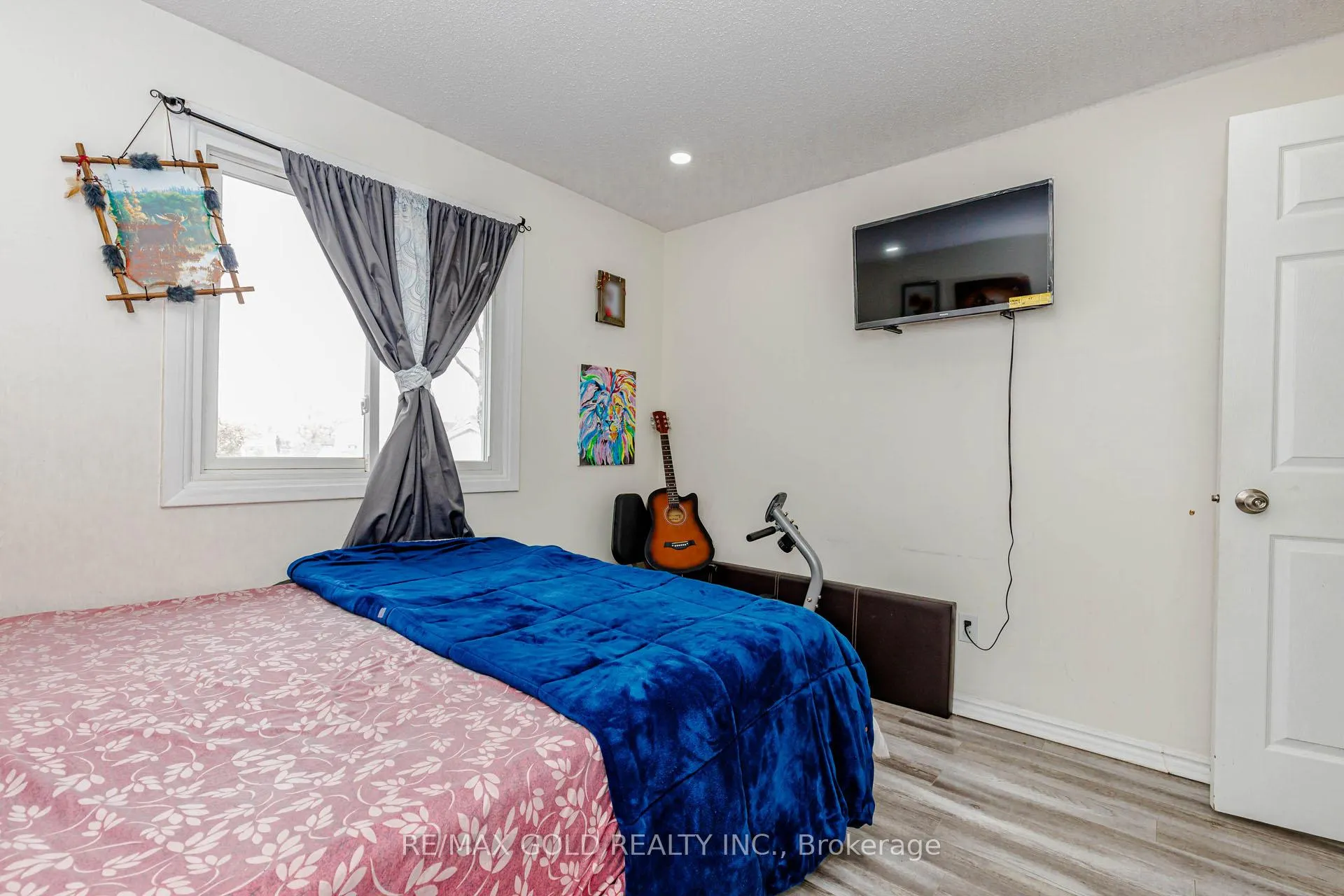 Photo 27 of 27 Fanshawe Drive, Brampton, Heart Lake West — HOMEH