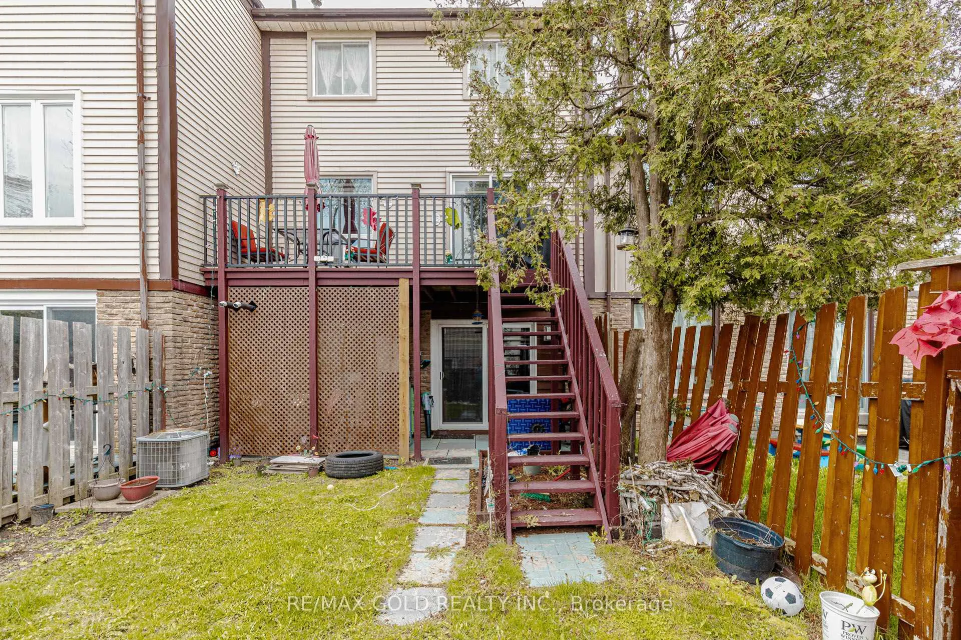 Photo 37 of 27 Fanshawe Drive, Brampton, Heart Lake West — HOMEH