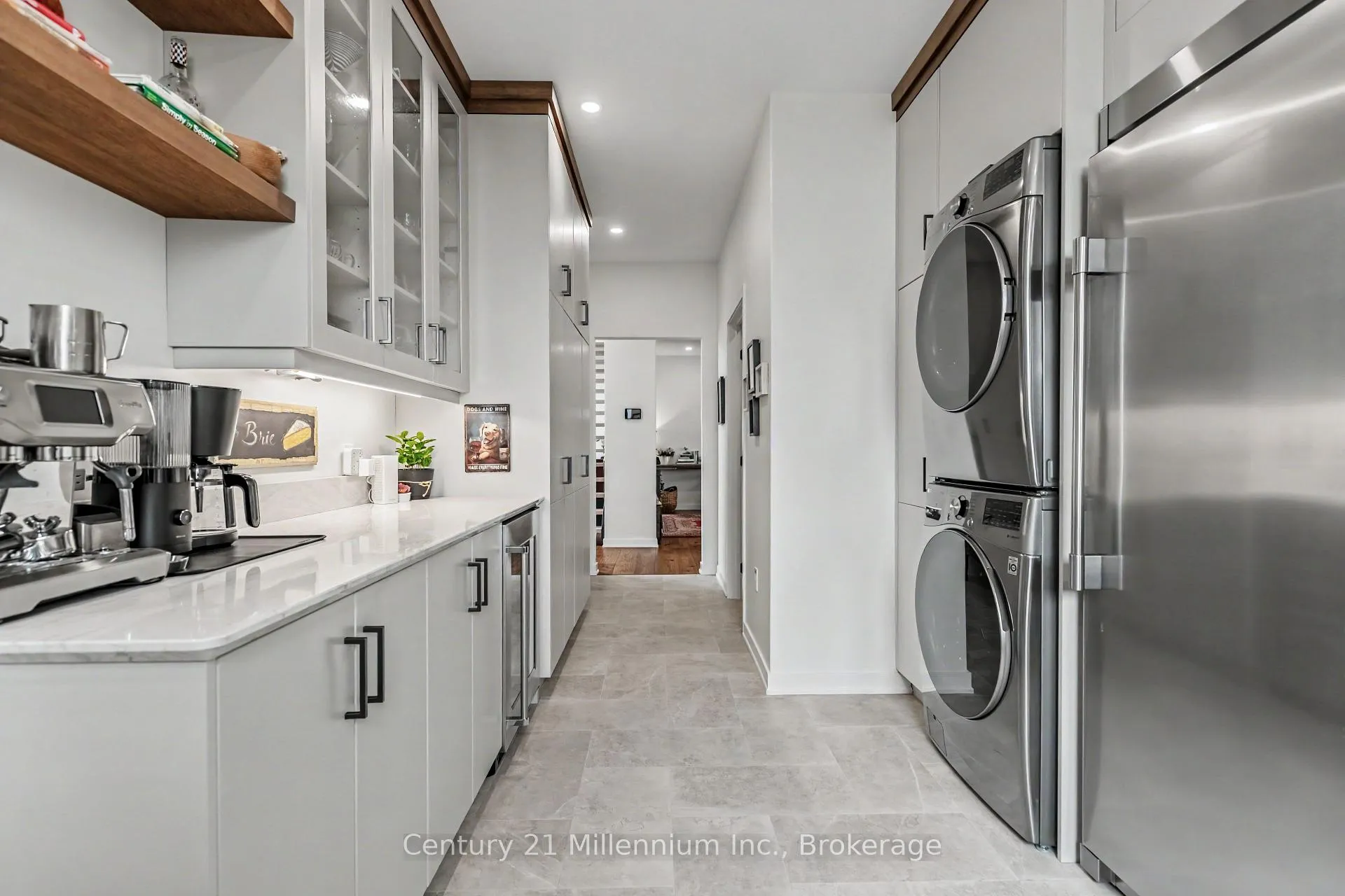 Photo 27 of 8 Sunset Place, Huron-Kinloss — HOMEH