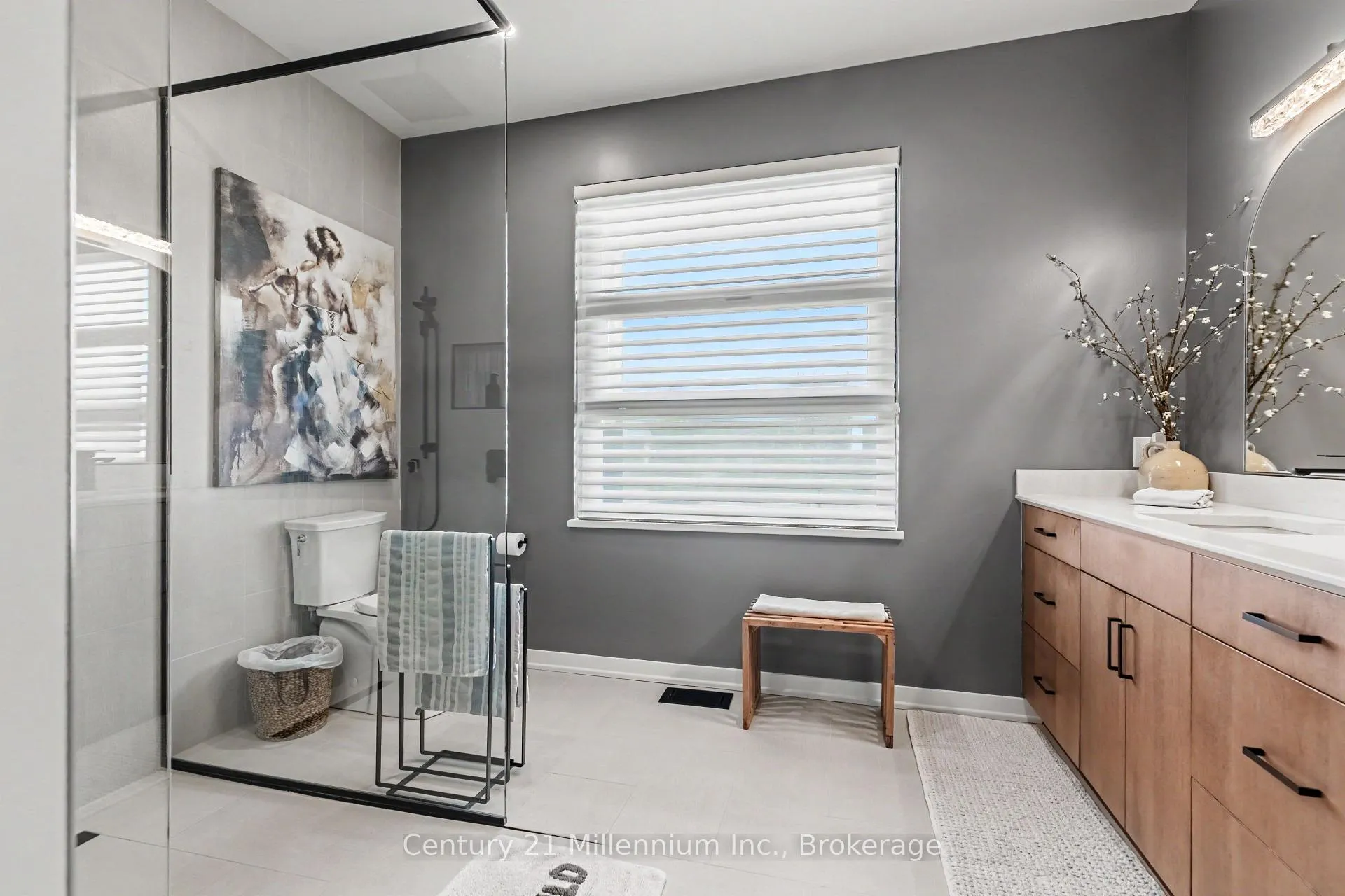 Photo 33 of 8 Sunset Place, Huron-Kinloss — HOMEH