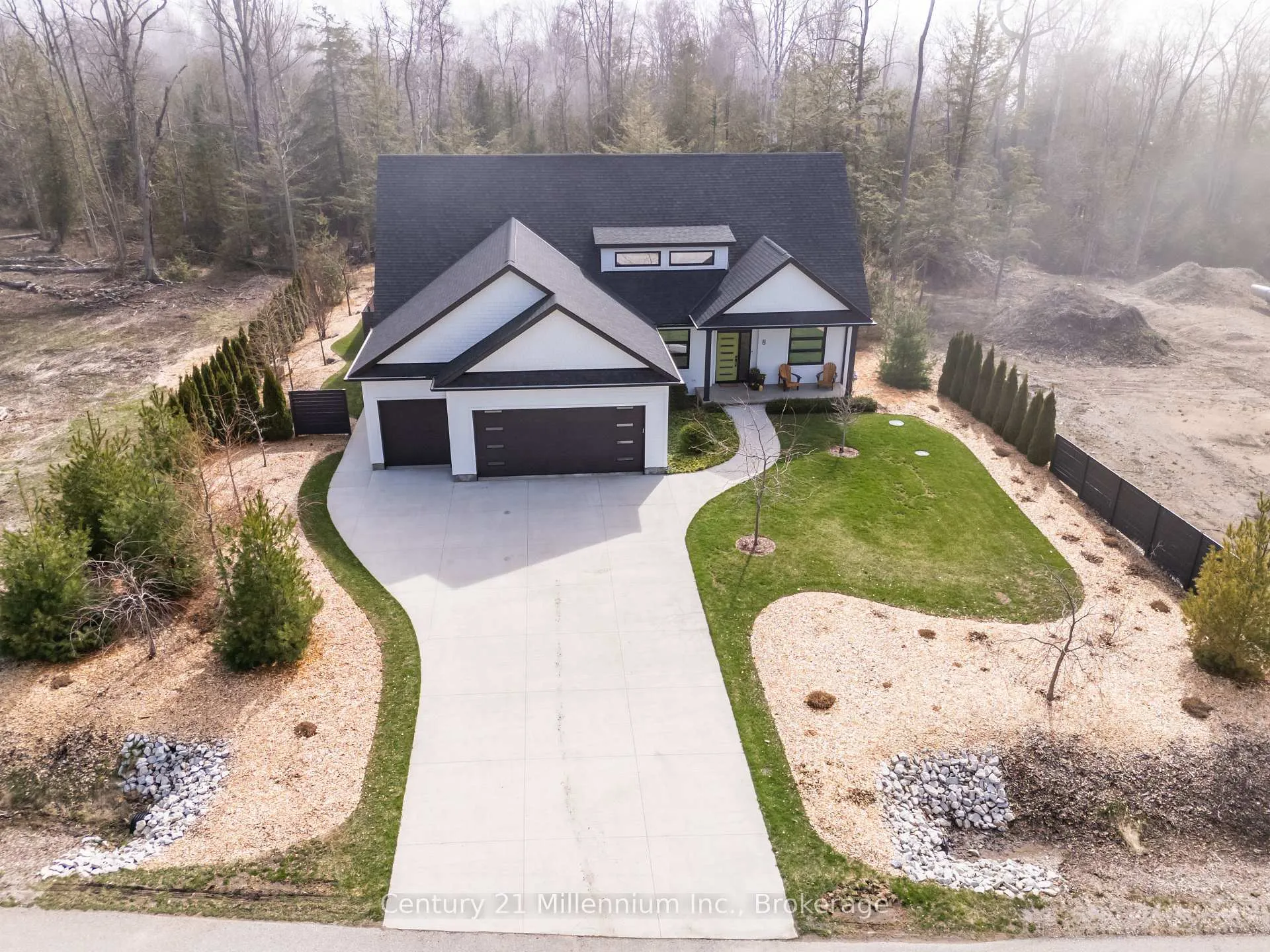 Photo 43 of 8 Sunset Place, Huron-Kinloss — HOMEH