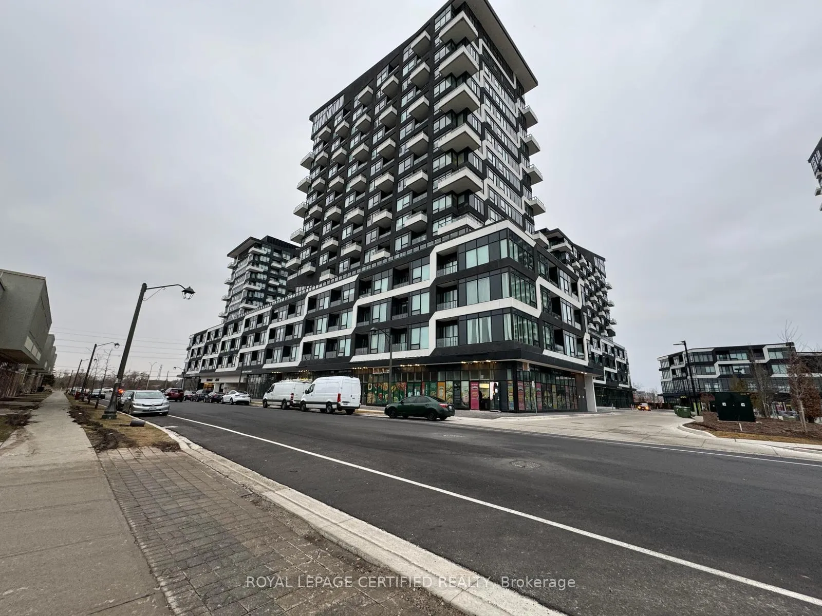 Photo 1 of Unit 608, 2481 Taunton Road, Oakville, River Oaks — HOMEH