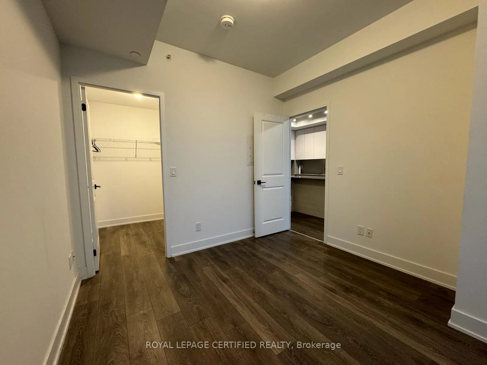 Photo 15 of Unit 608, 2481 Taunton Road, Oakville, River Oaks — HOMEH