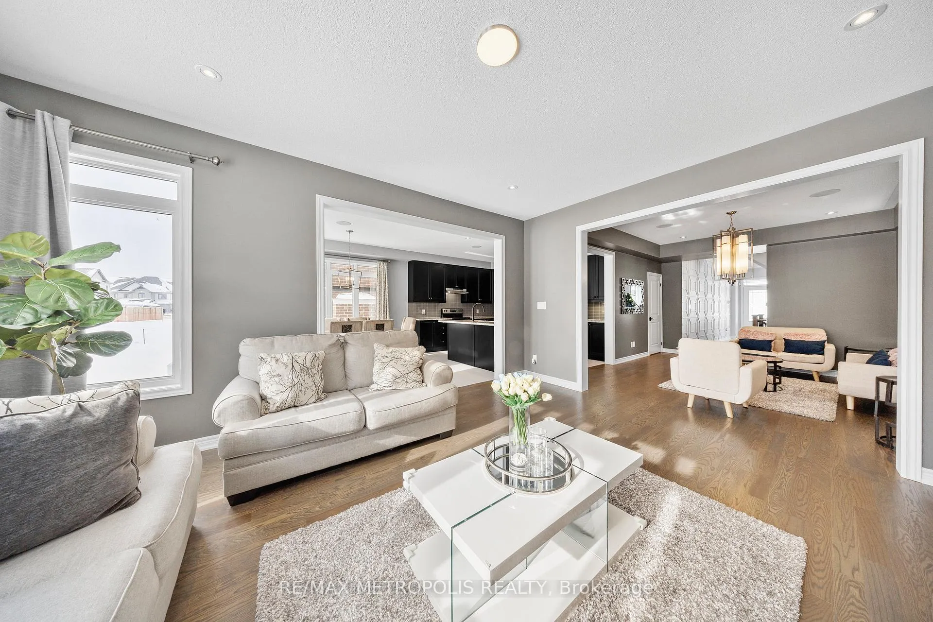 Photo 17 of 118 Lorne Thomas Place, New Tecumseth, Rural New Tecumseth — HOMEH