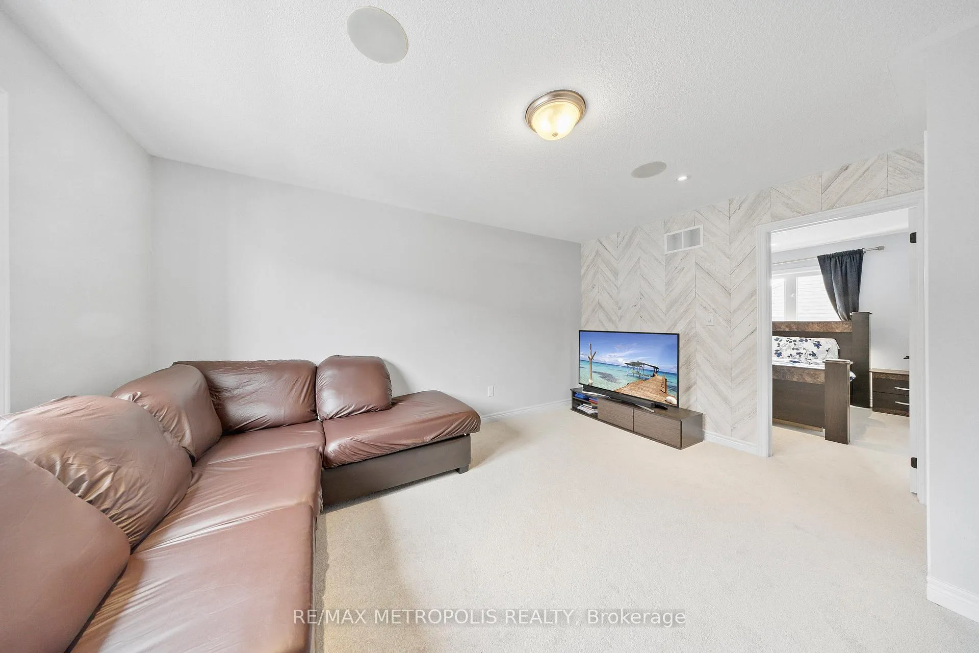 Photo 39 of 118 Lorne Thomas Place, New Tecumseth, Rural New Tecumseth — HOMEH