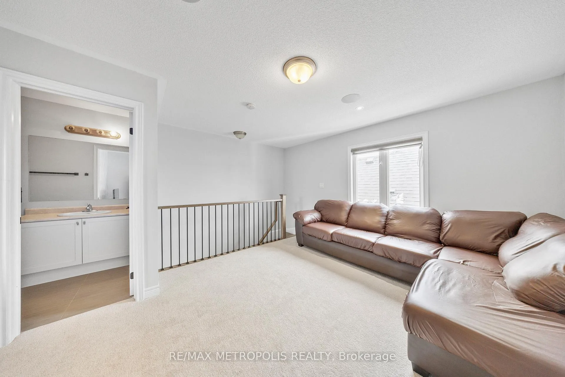 Photo 45 of 118 Lorne Thomas Place, New Tecumseth, Rural New Tecumseth — HOMEH