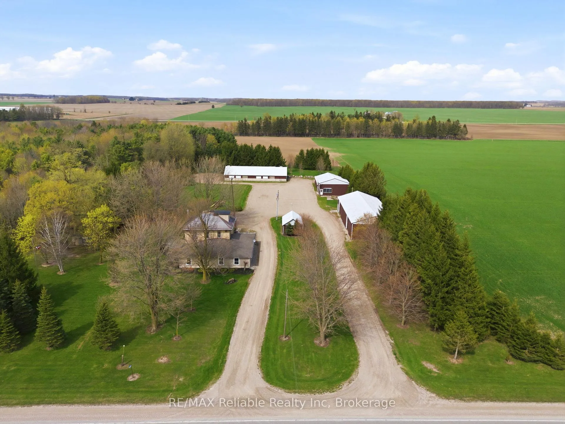 Photo 2 of 42308 Blyth Road, Huron East, Grey — HOMEH